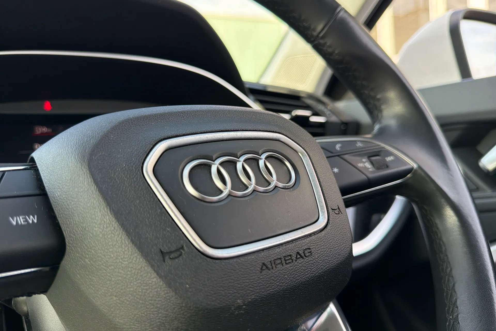 2023 AUDI Q3 2023 AUDI Q3