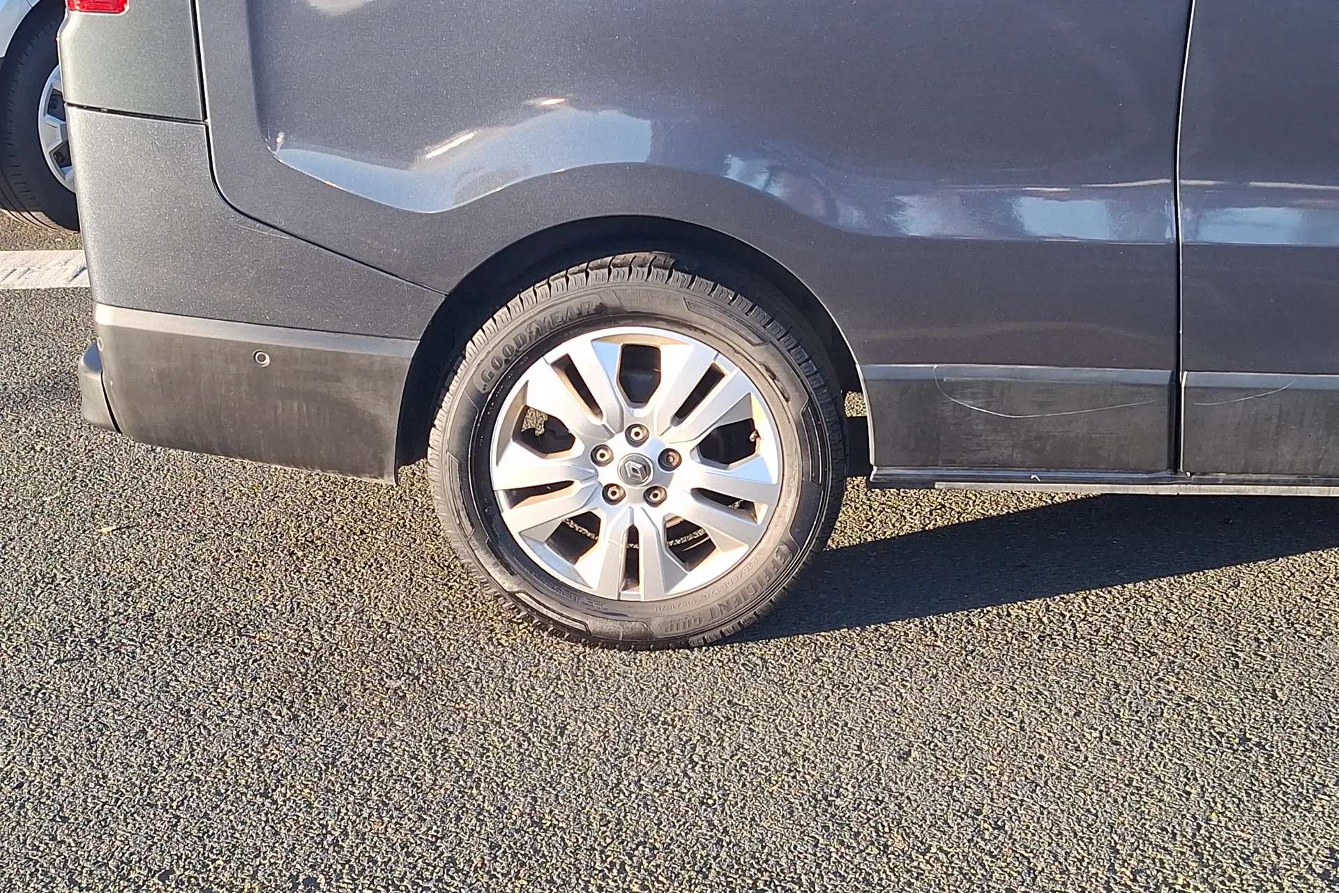 2023 RENAULT TRAFIC 2023 RENAULT TRAFIC