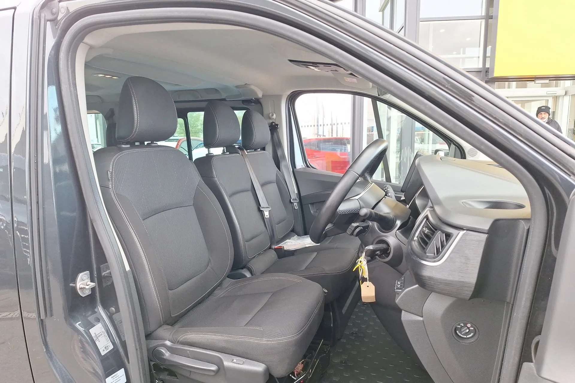 2023 RENAULT TRAFIC 2023 RENAULT TRAFIC