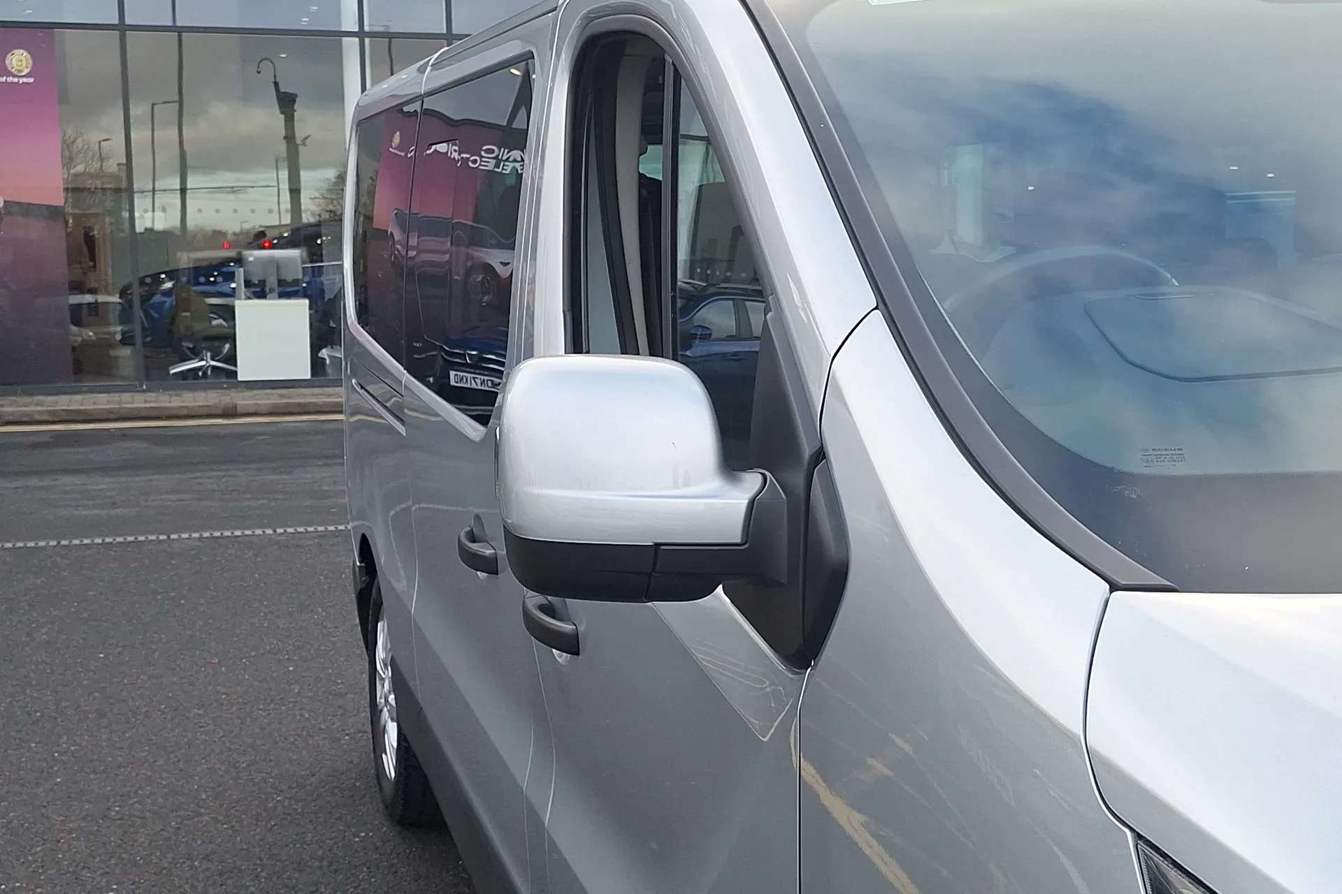 2023 RENAULT TRAFIC 2023 RENAULT TRAFIC