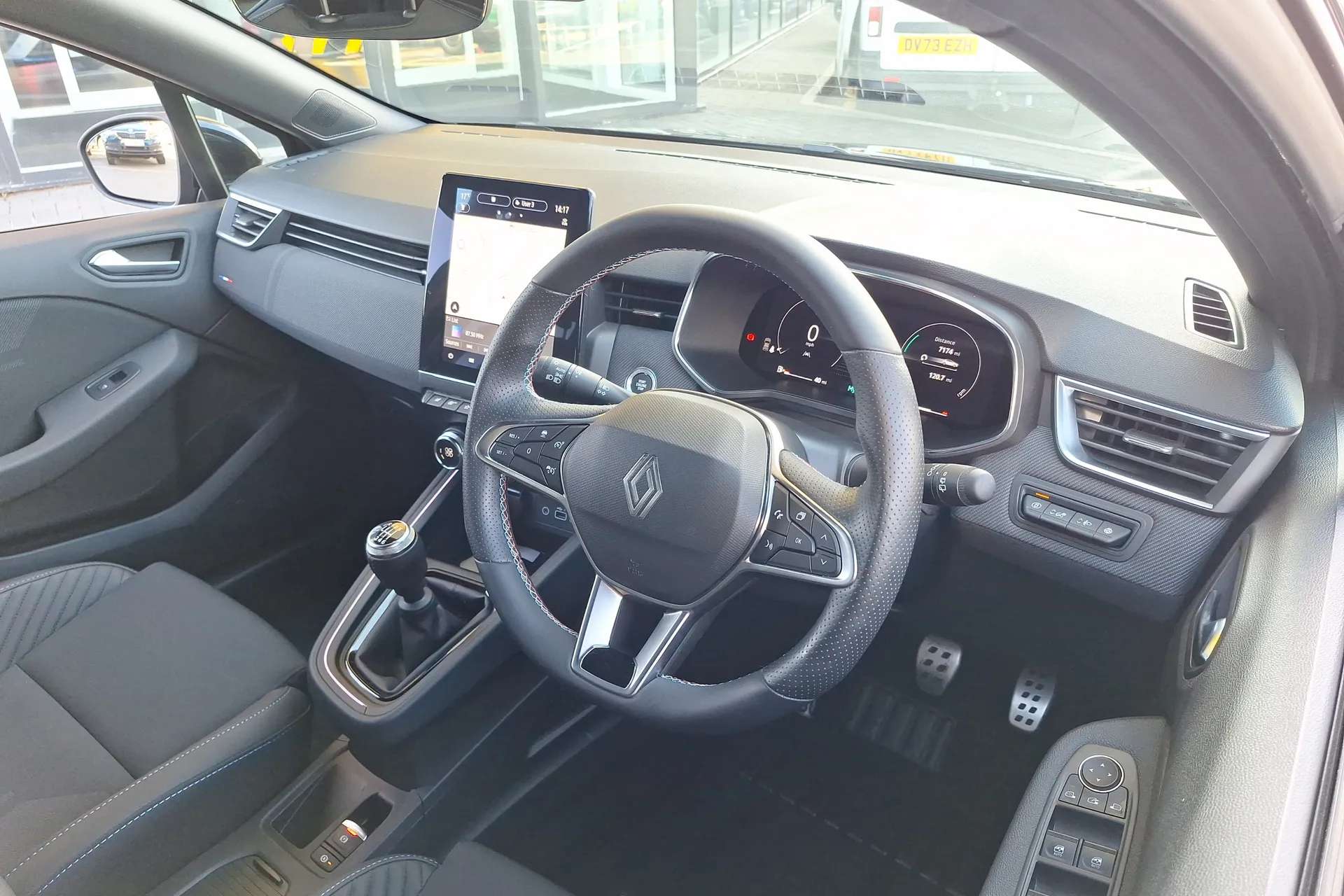 2024 RENAULT CLIO 2024 RENAULT CLIO