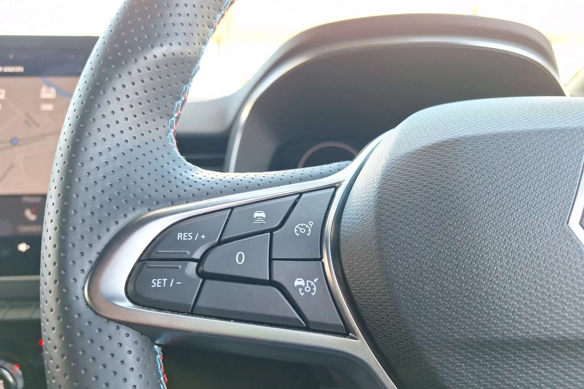 2024 RENAULT CLIO 2024 RENAULT CLIO