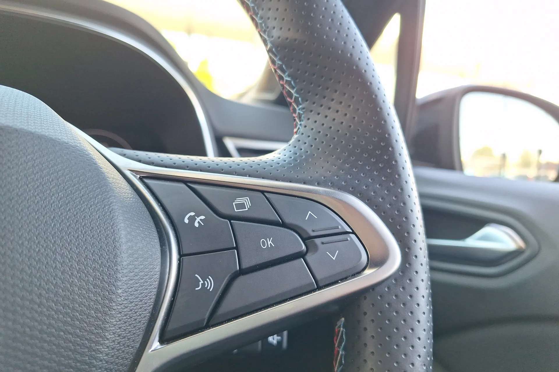 2024 RENAULT CLIO 2024 RENAULT CLIO
