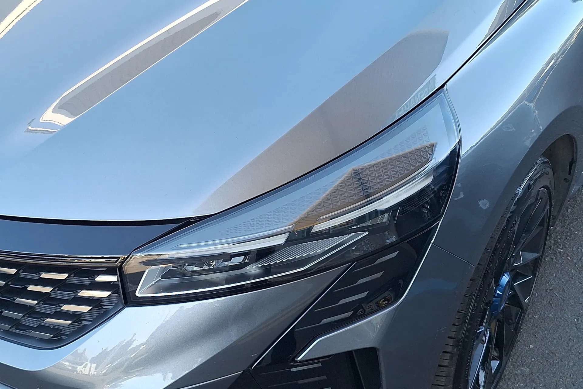2025 RENAULT CLIO 2025 RENAULT CLIO