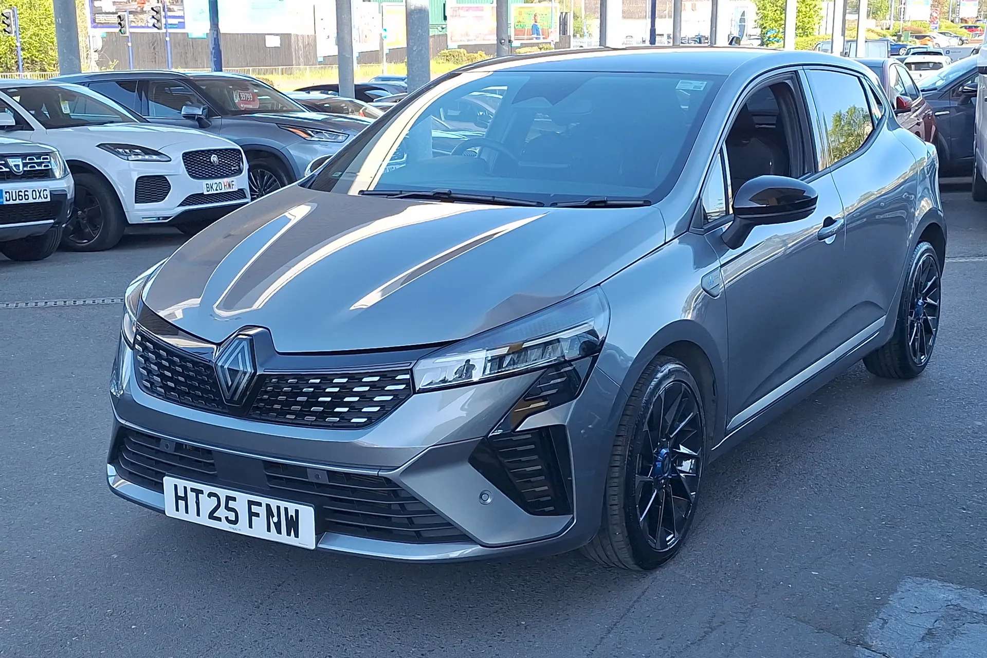 2025 RENAULT CLIO 2025 RENAULT CLIO