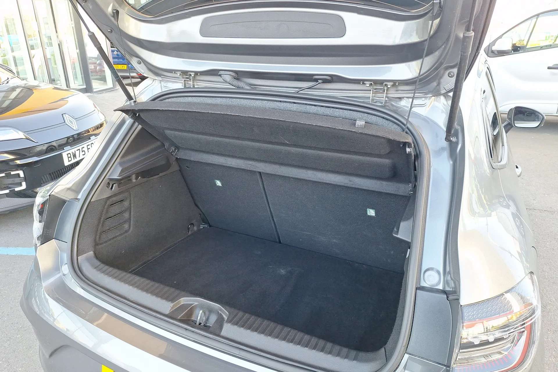 2025 RENAULT CLIO 2025 RENAULT CLIO