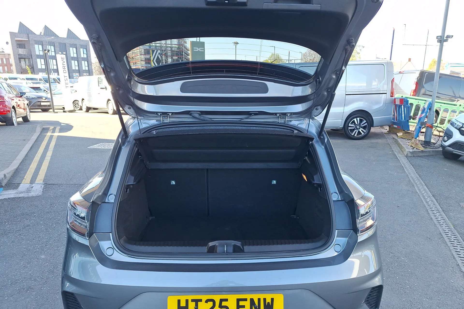 2025 RENAULT CLIO 2025 RENAULT CLIO