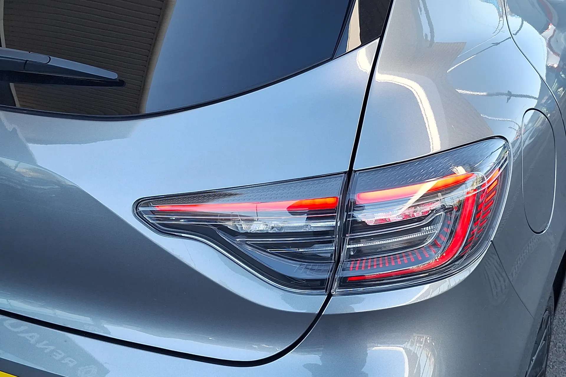 2025 RENAULT CLIO 2025 RENAULT CLIO