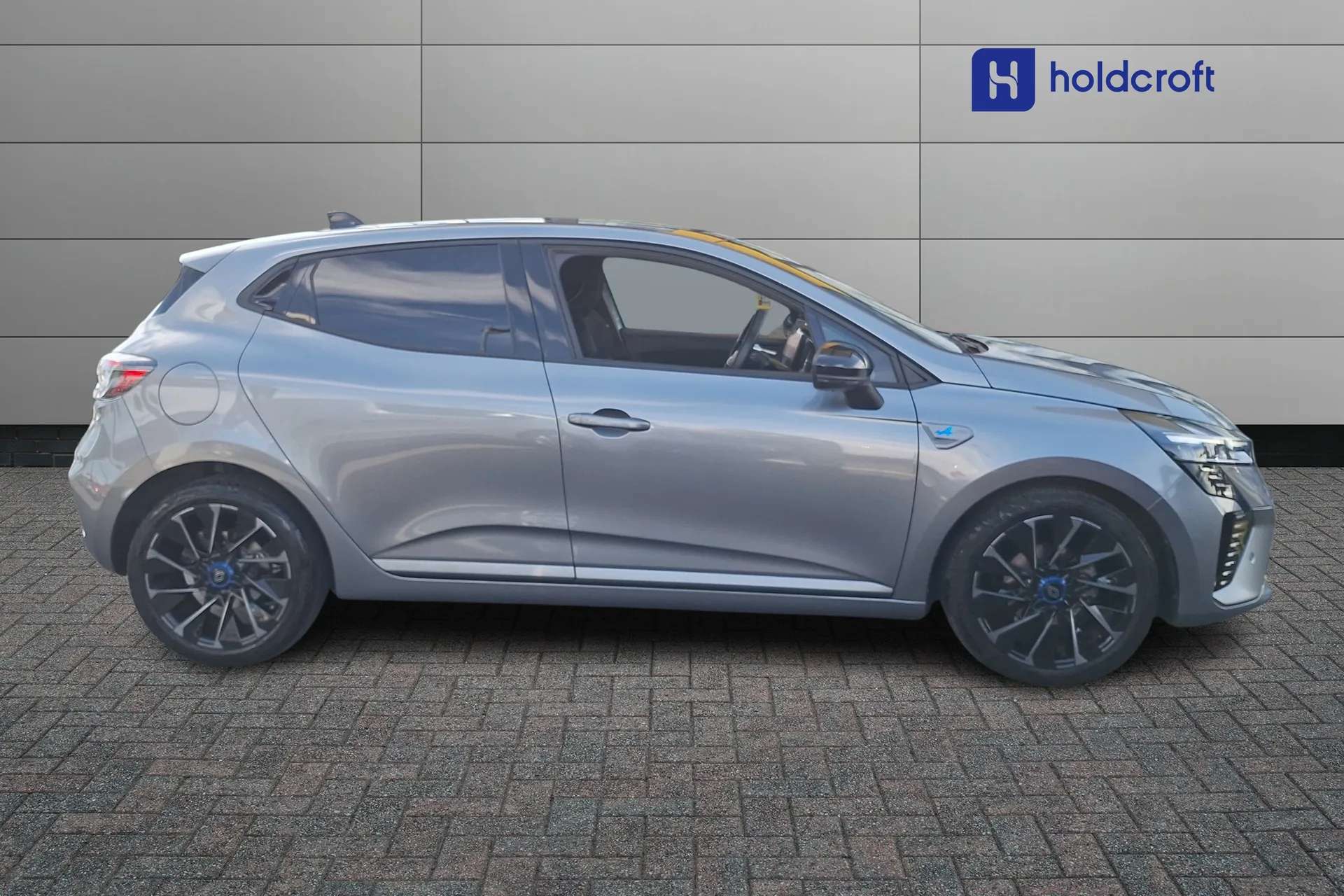 2025 RENAULT CLIO 2025 RENAULT CLIO