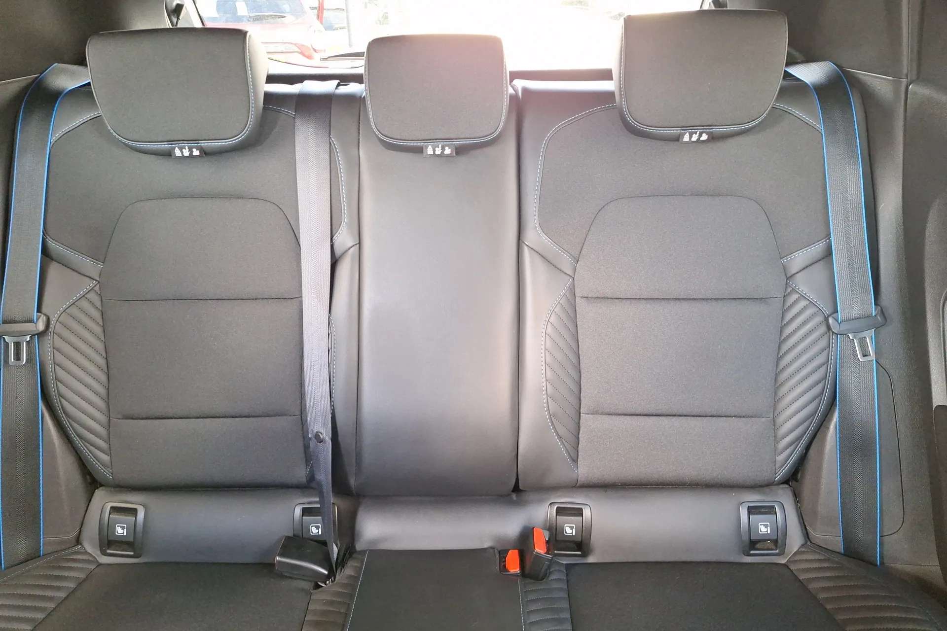 2025 RENAULT CLIO 2025 RENAULT CLIO
