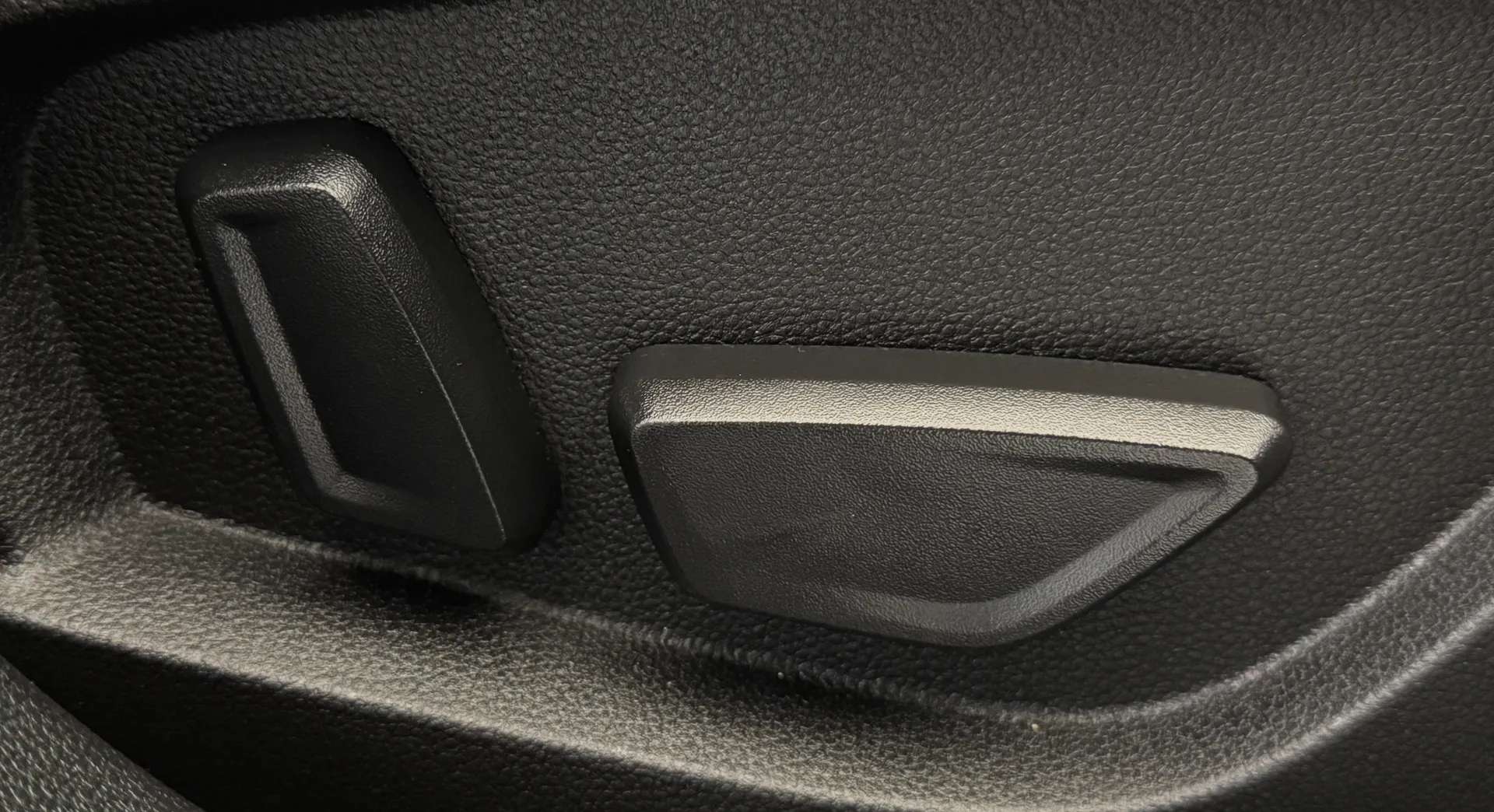2026 RENAULT CAPTUR 2026 RENAULT CAPTUR