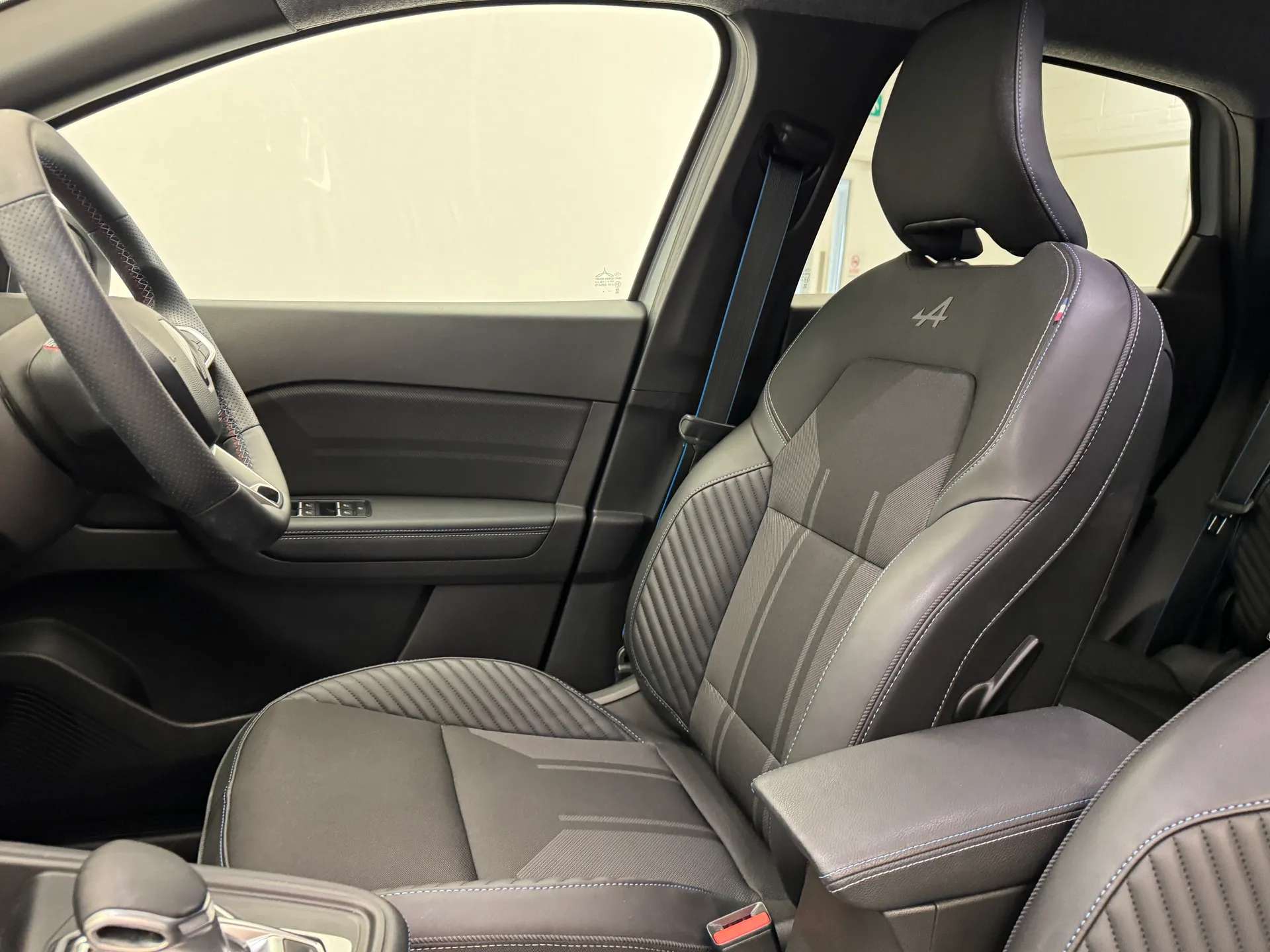 2026 RENAULT CAPTUR 2026 RENAULT CAPTUR