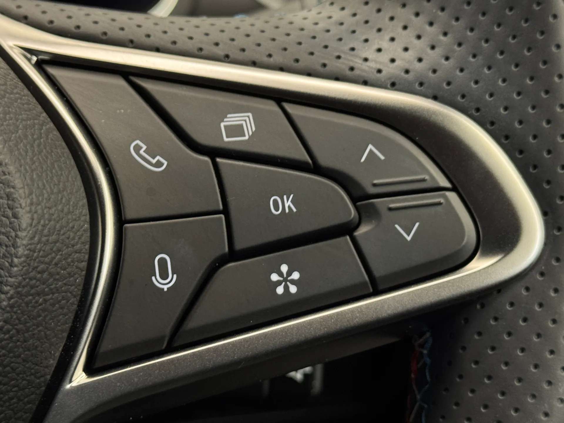 2026 RENAULT CAPTUR 2026 RENAULT CAPTUR
