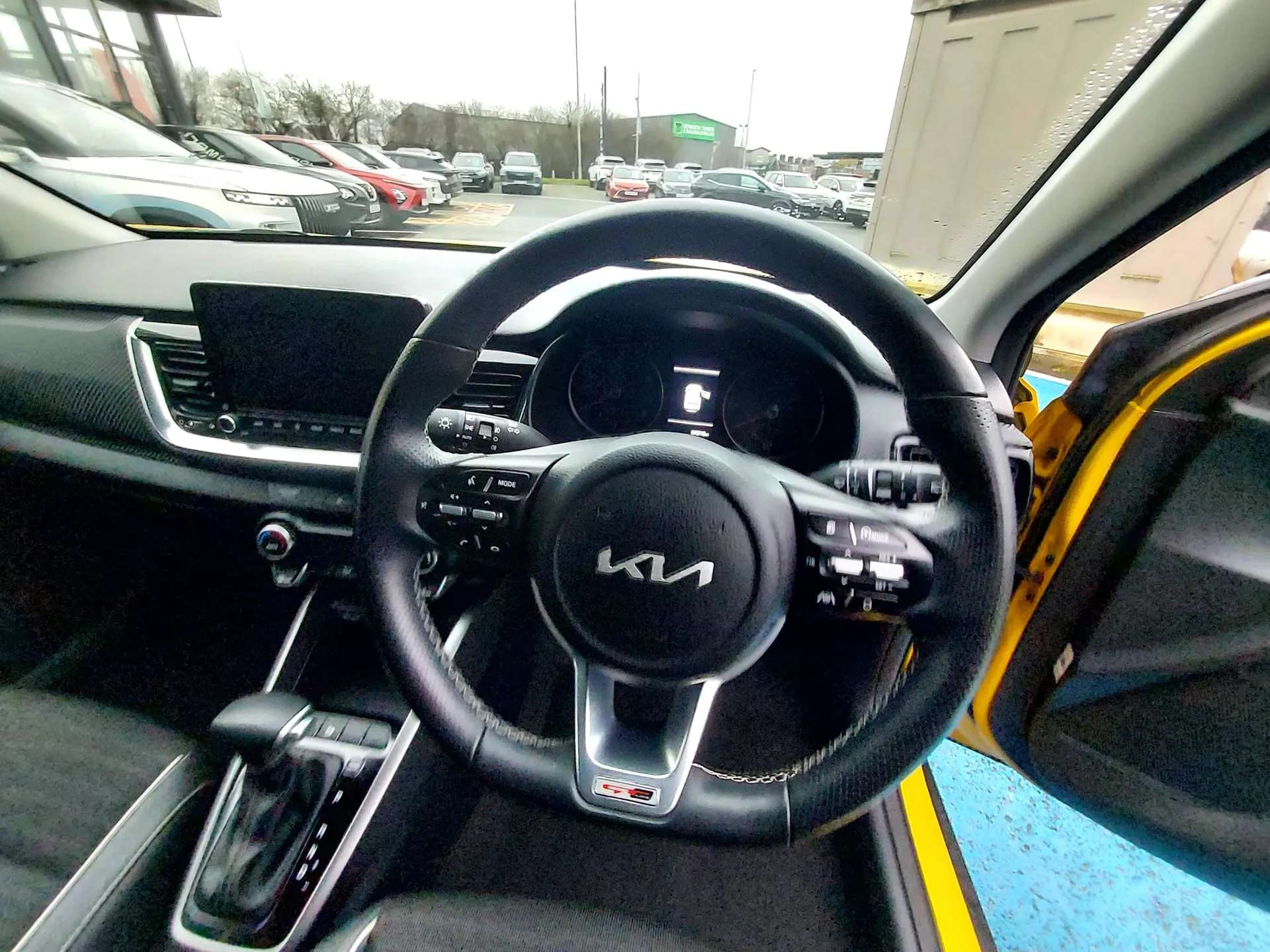 2021 KIA STONIC 2021 KIA STONIC