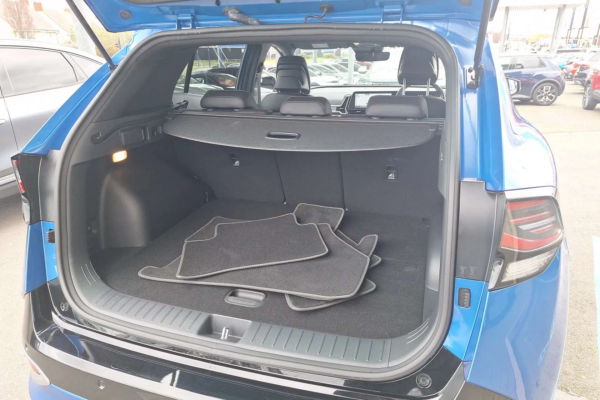 2025 KIA SPORTAGE 2025 KIA SPORTAGE