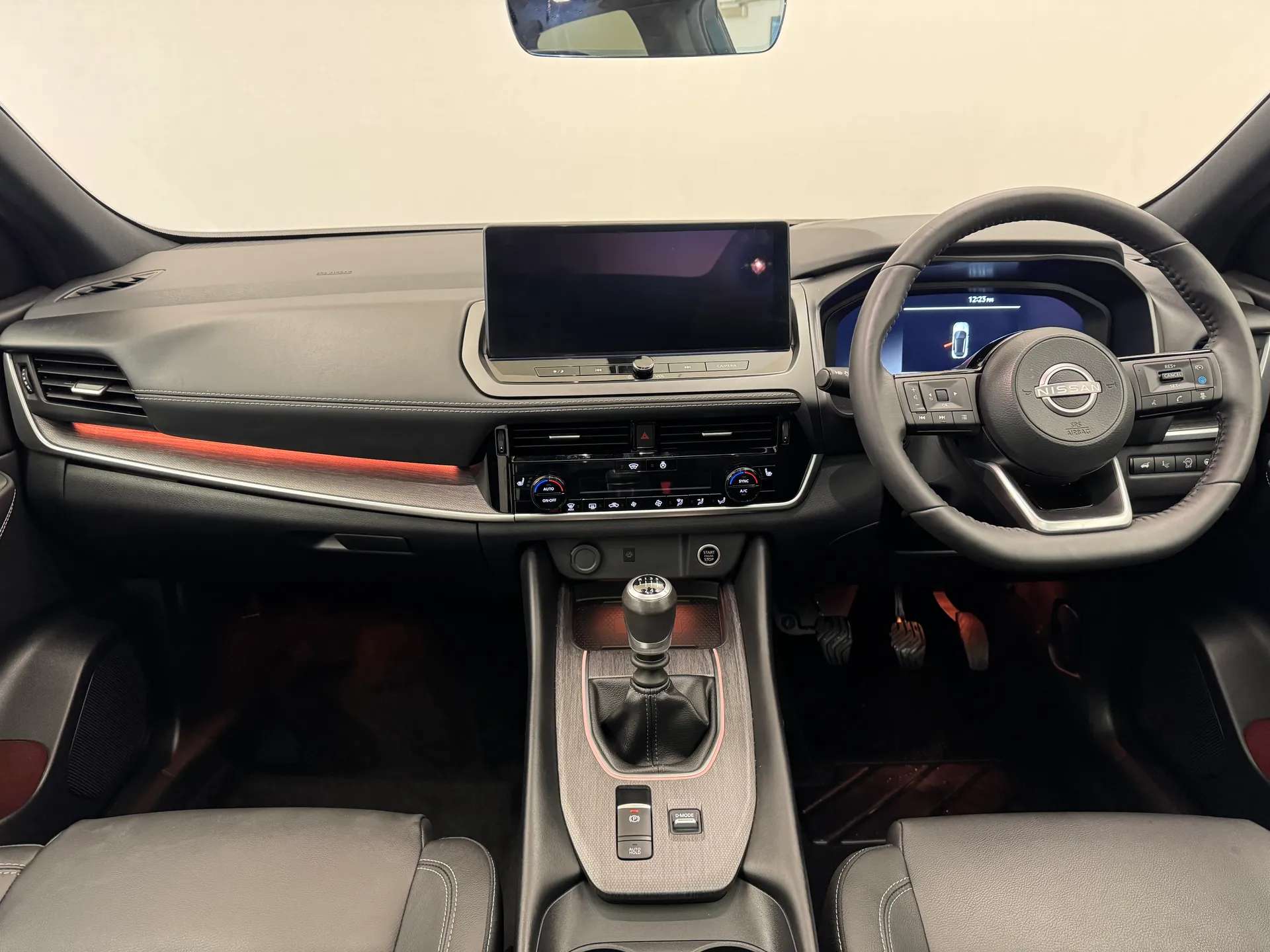 A 2025 NISSAN QASHQAI 1.3 DiG-T MH Tekna 5dr A 2025 NISSAN QASHQAI 1.3 DiG-T MH Tekna 5dr