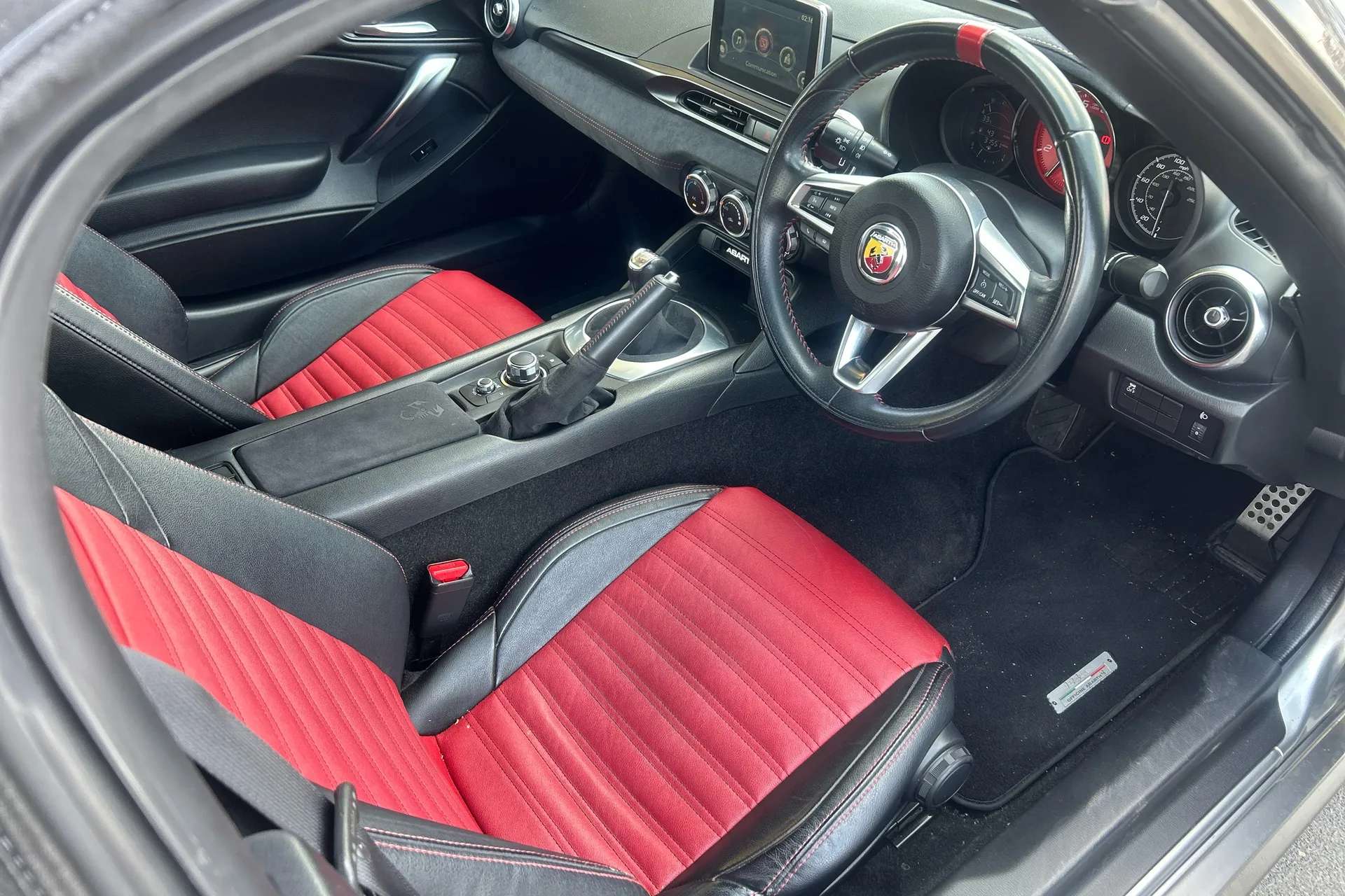2018 ABARTH 124 SPIDER 2018 ABARTH 124 SPIDER