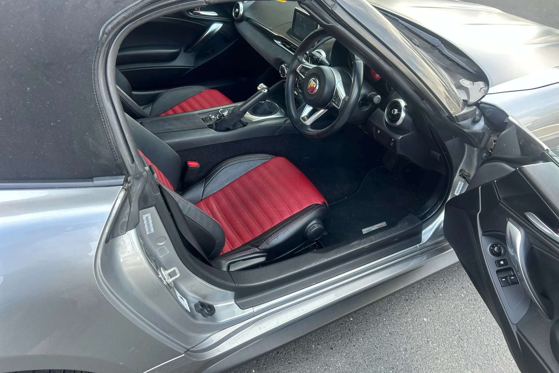2018 ABARTH 124 SPIDER 2018 ABARTH 124 SPIDER