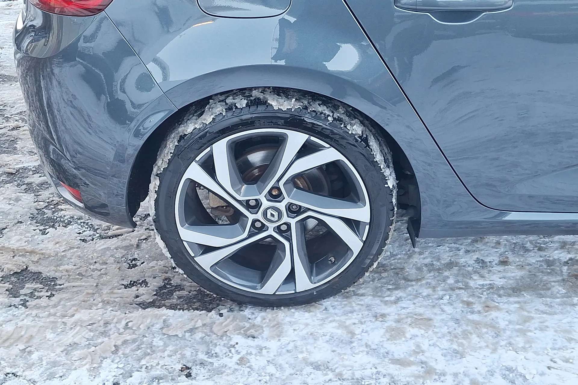 A 2018 RENAULT MEGANE 1.6 TCE GT Nav 5dr Auto A 2018 RENAULT MEGANE 1.6 TCE GT Nav 5dr Auto