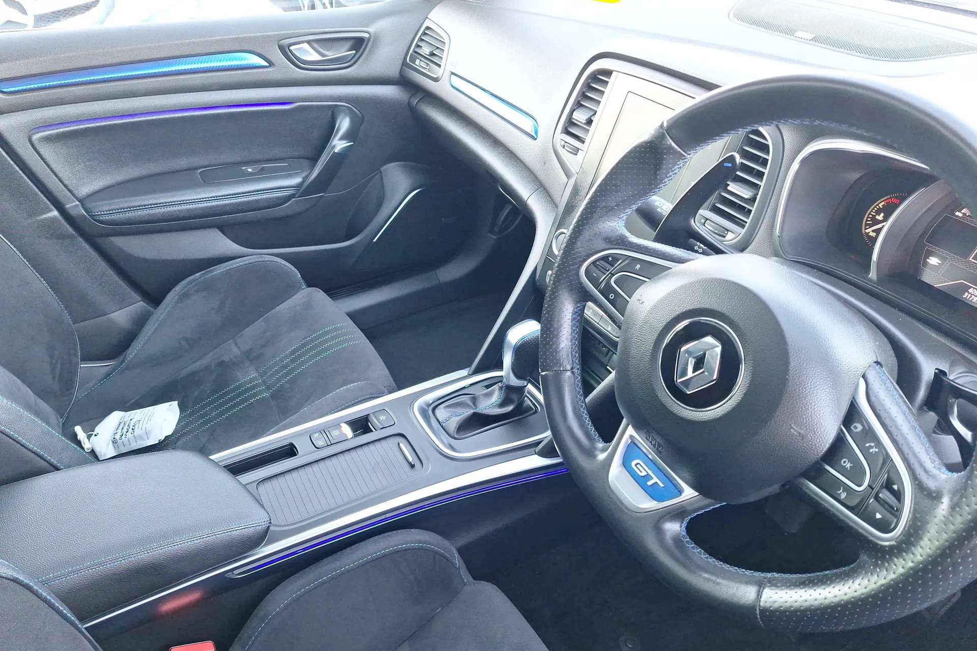 2018 RENAULT MEGANE 2018 RENAULT MEGANE