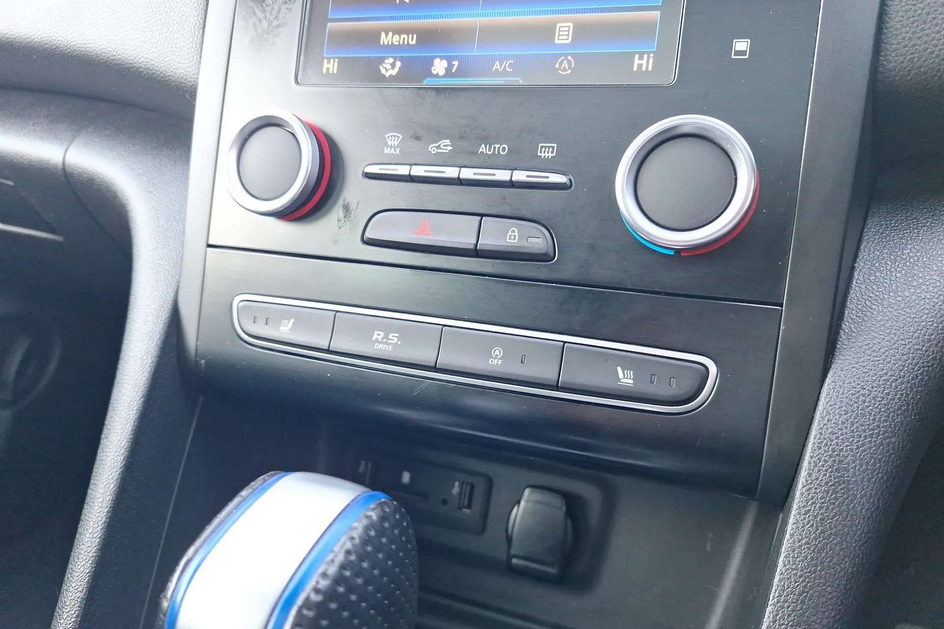 2018 RENAULT MEGANE 2018 RENAULT MEGANE