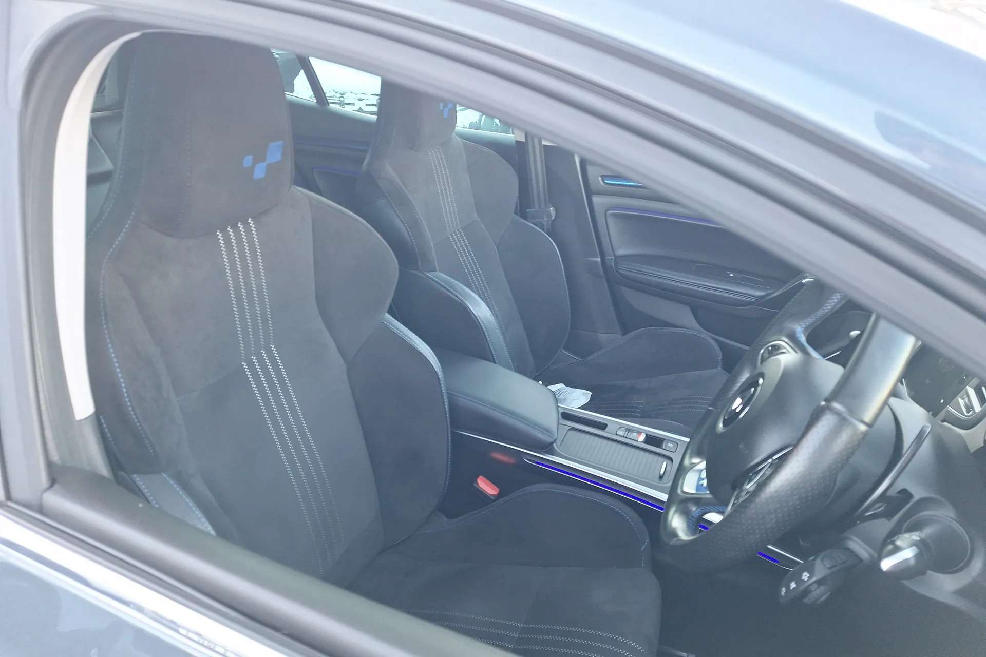 2018 RENAULT MEGANE 2018 RENAULT MEGANE