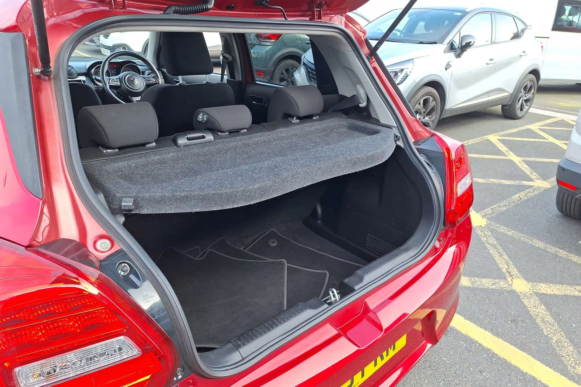 2019 SUZUKI SWIFT 2019 SUZUKI SWIFT