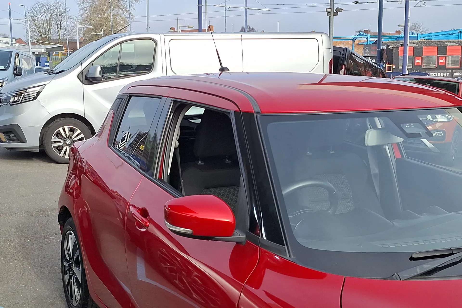 2019 SUZUKI SWIFT 2019 SUZUKI SWIFT