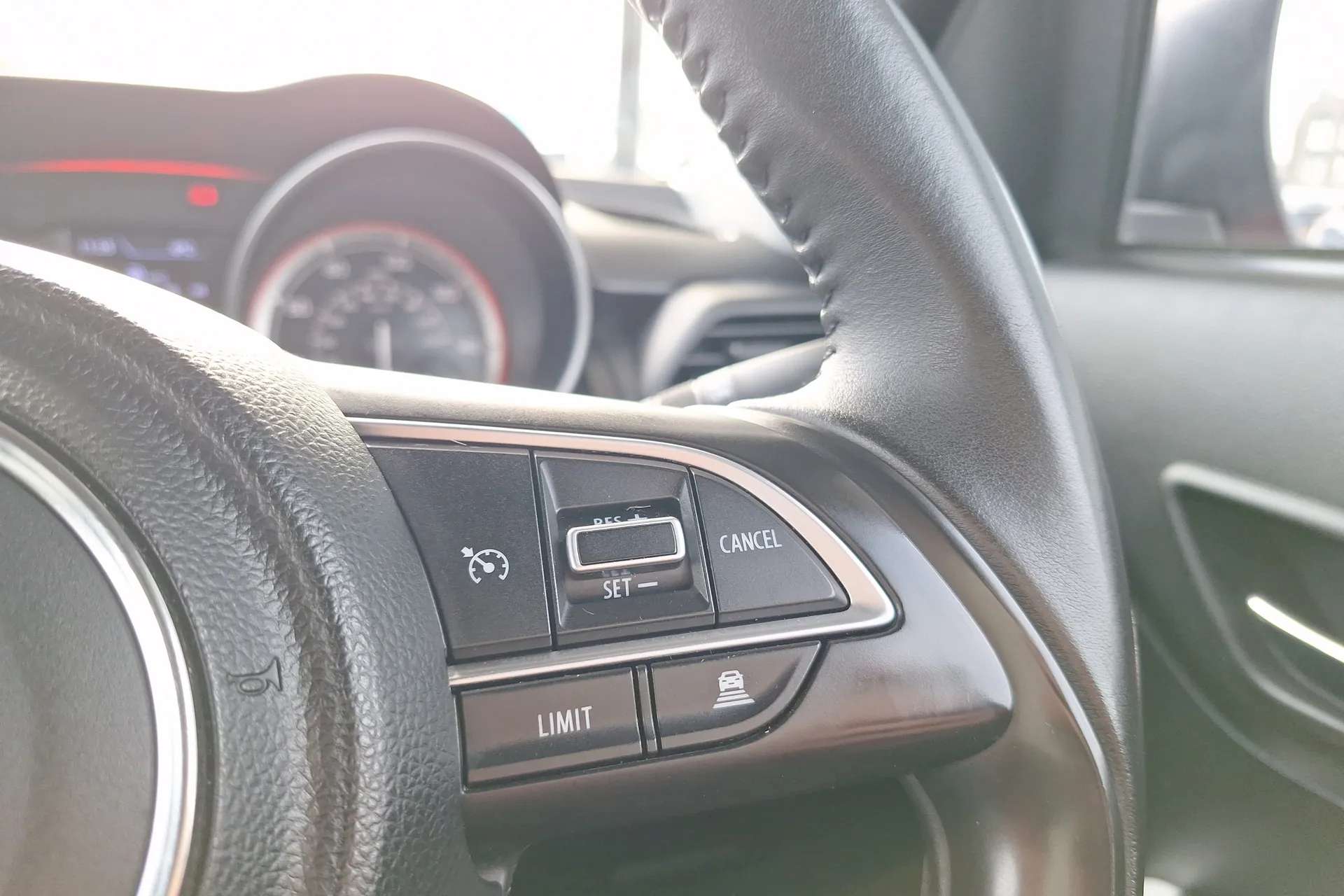 2019 SUZUKI SWIFT 2019 SUZUKI SWIFT