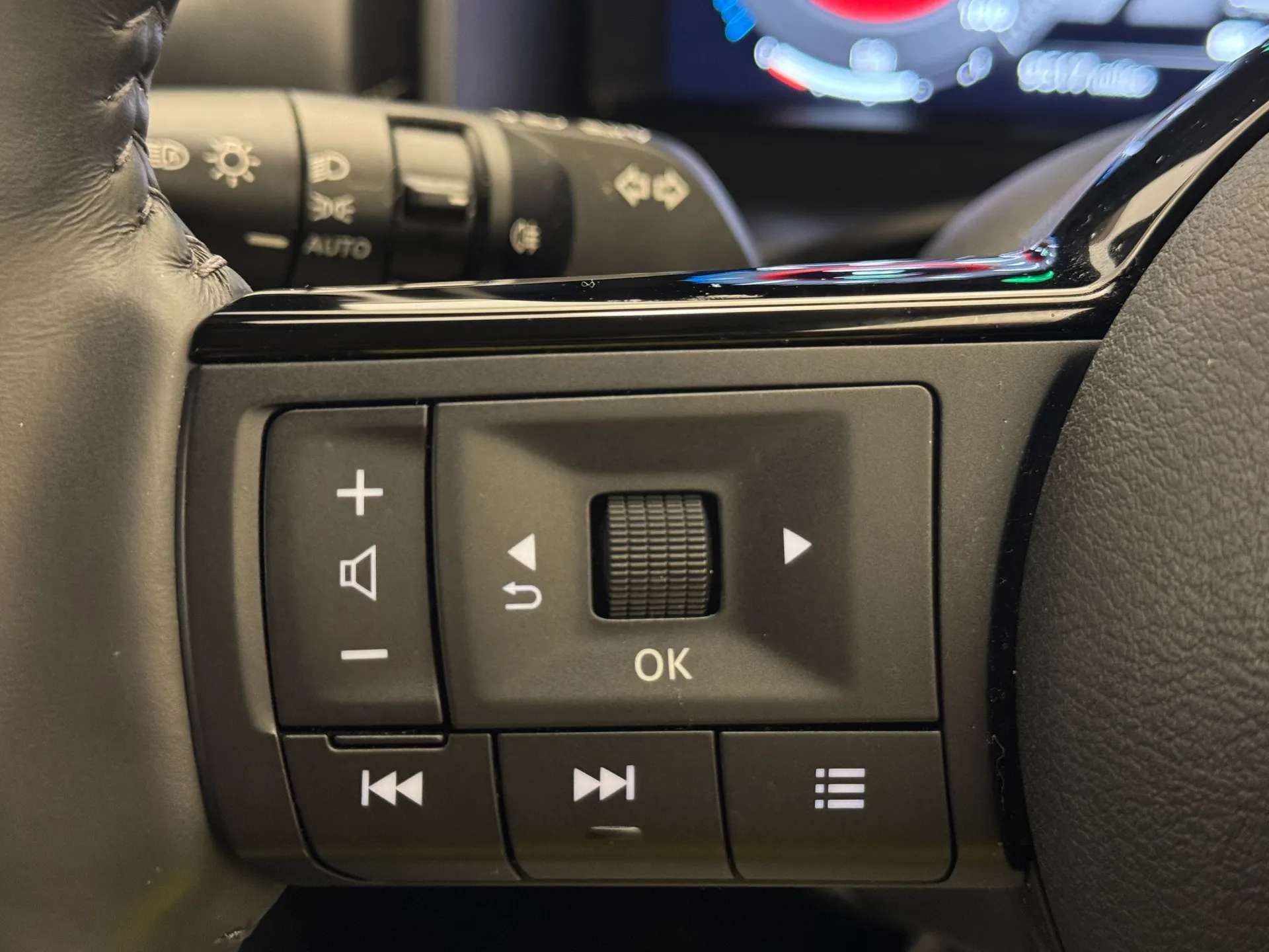 2024 NISSAN X-TRAIL 2024 NISSAN X-TRAIL