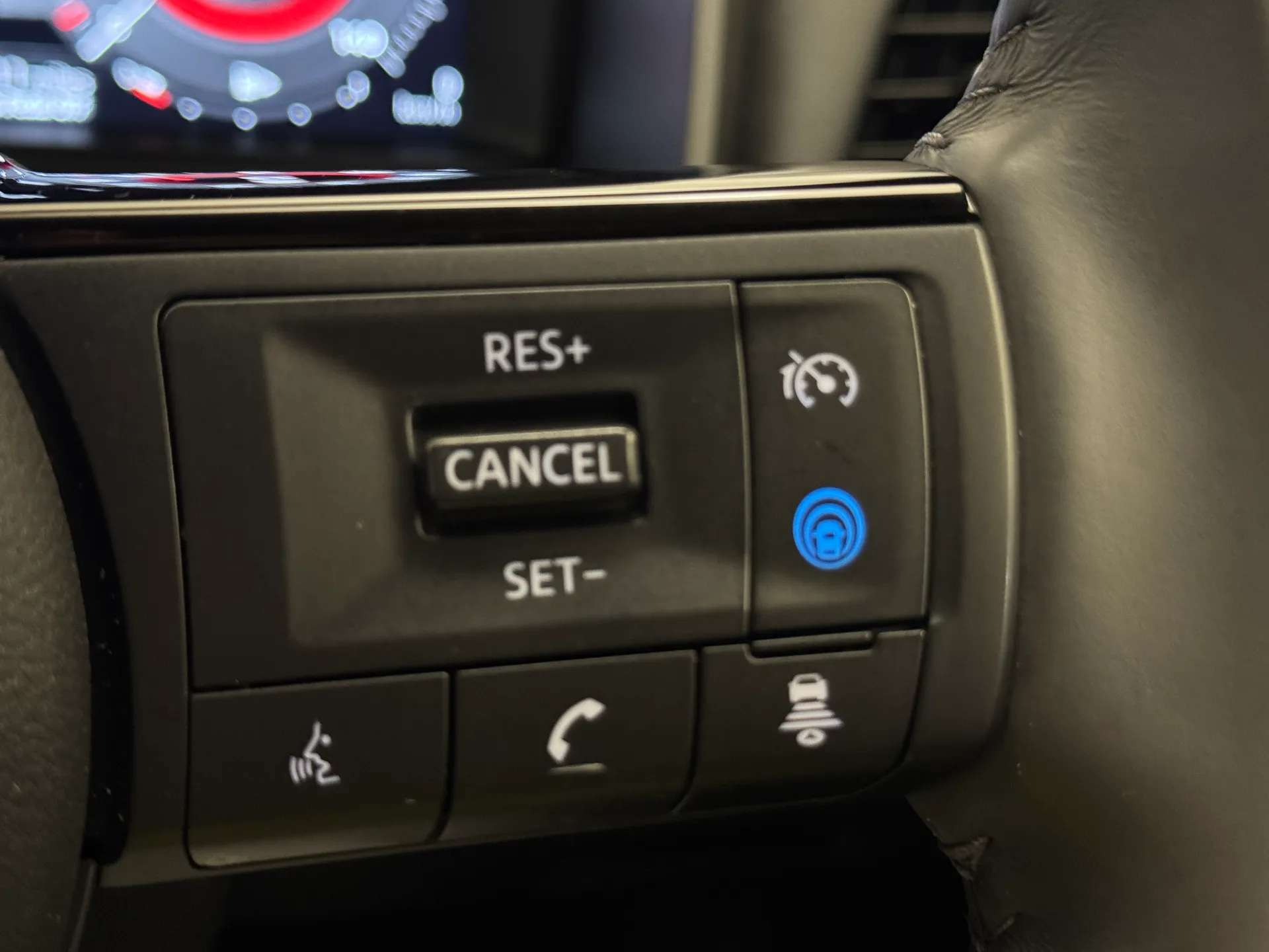 2024 NISSAN X-TRAIL 2024 NISSAN X-TRAIL