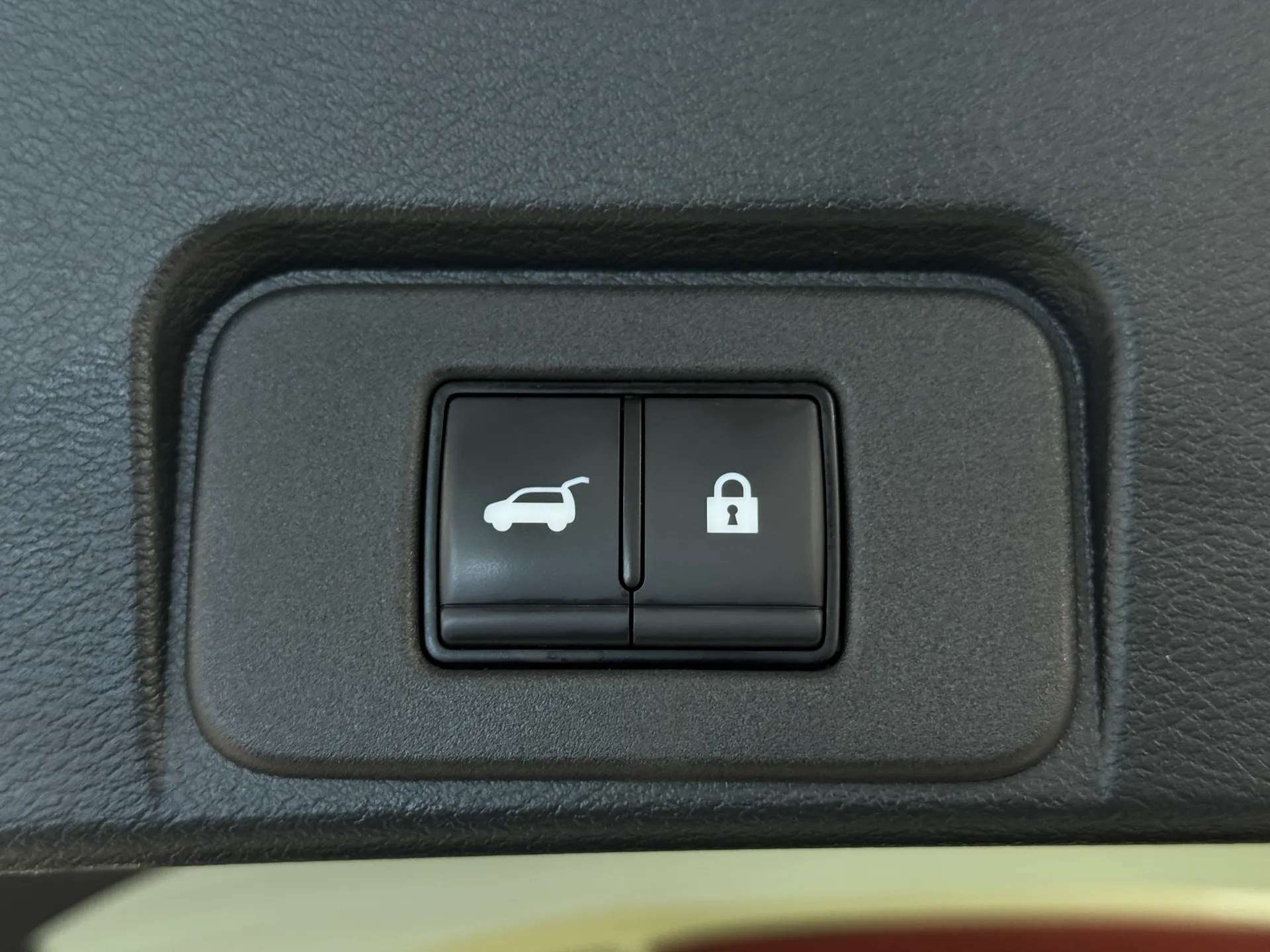 2025 NISSAN X-TRAIL 2025 NISSAN X-TRAIL