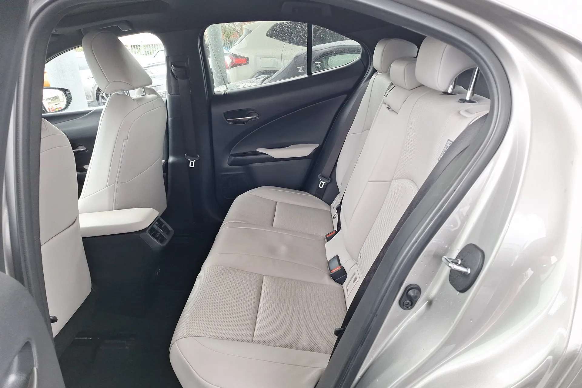 2020 LEXUS UX 2020 LEXUS UX