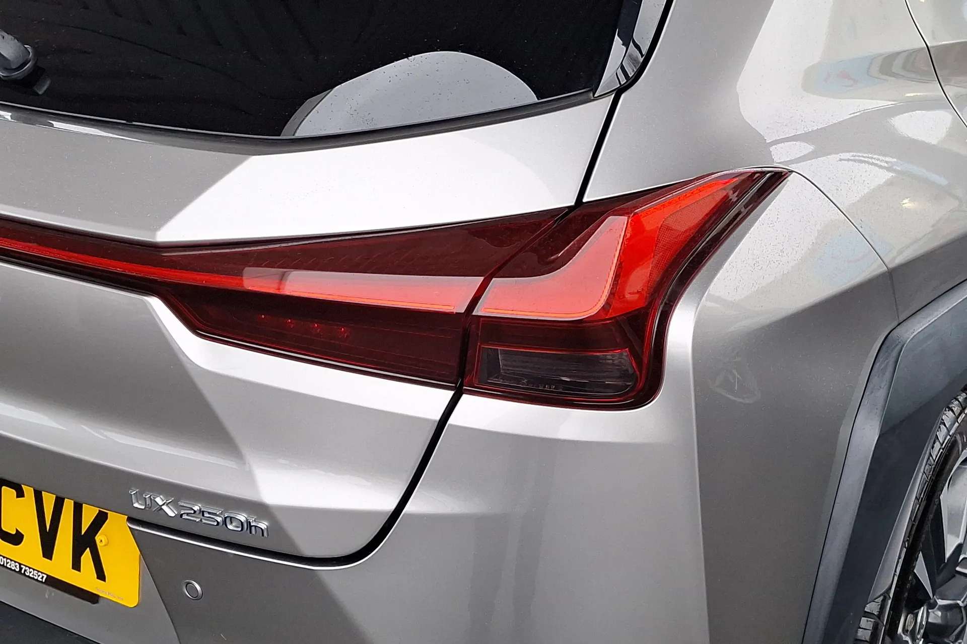 2020 LEXUS UX 2020 LEXUS UX