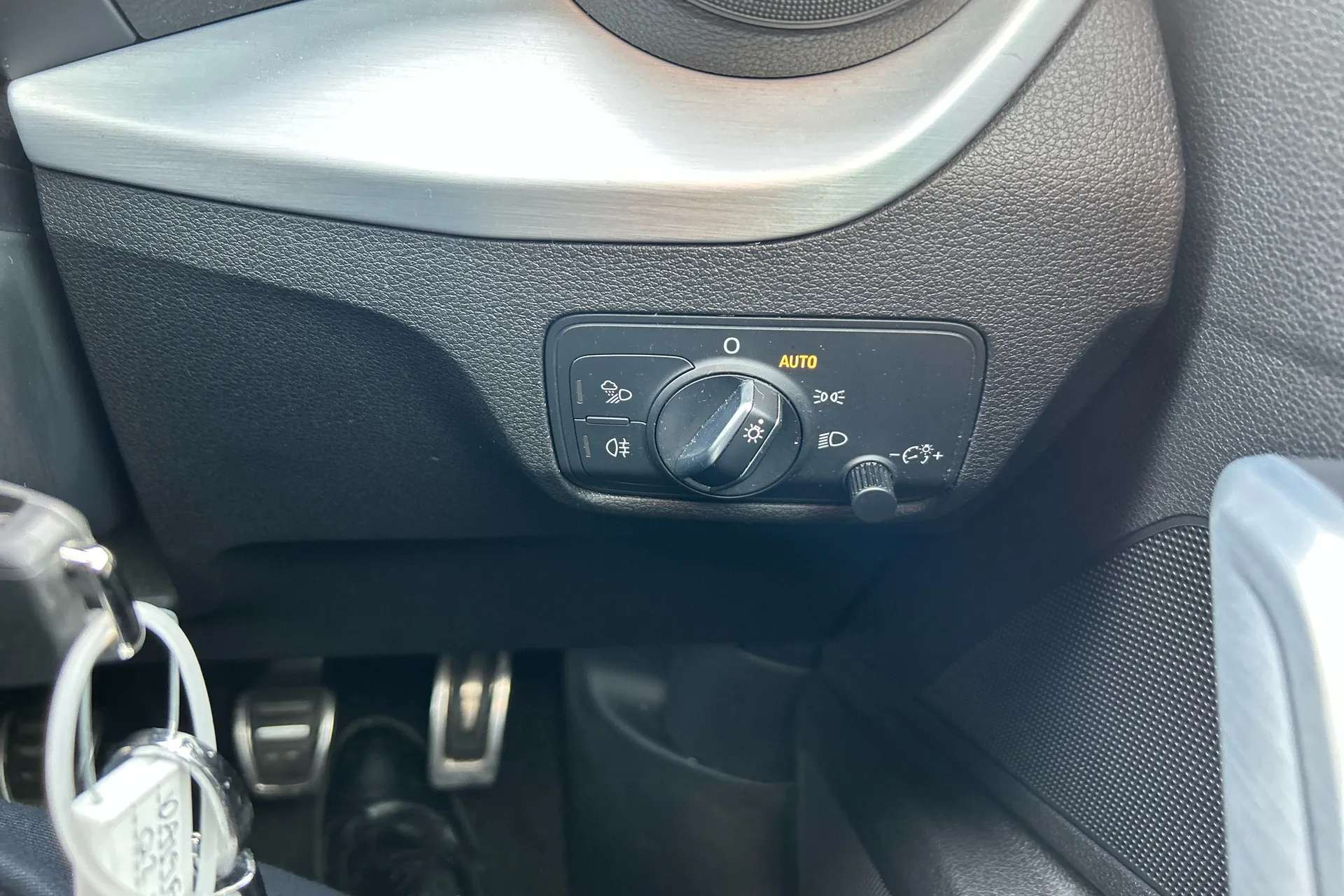 2019 AUDI Q2 2019 AUDI Q2