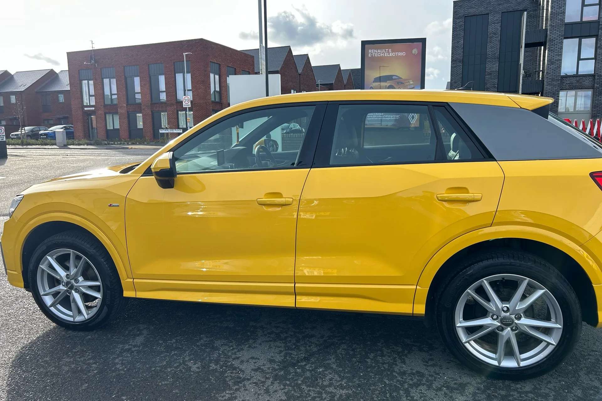 2019 AUDI Q2 2019 AUDI Q2