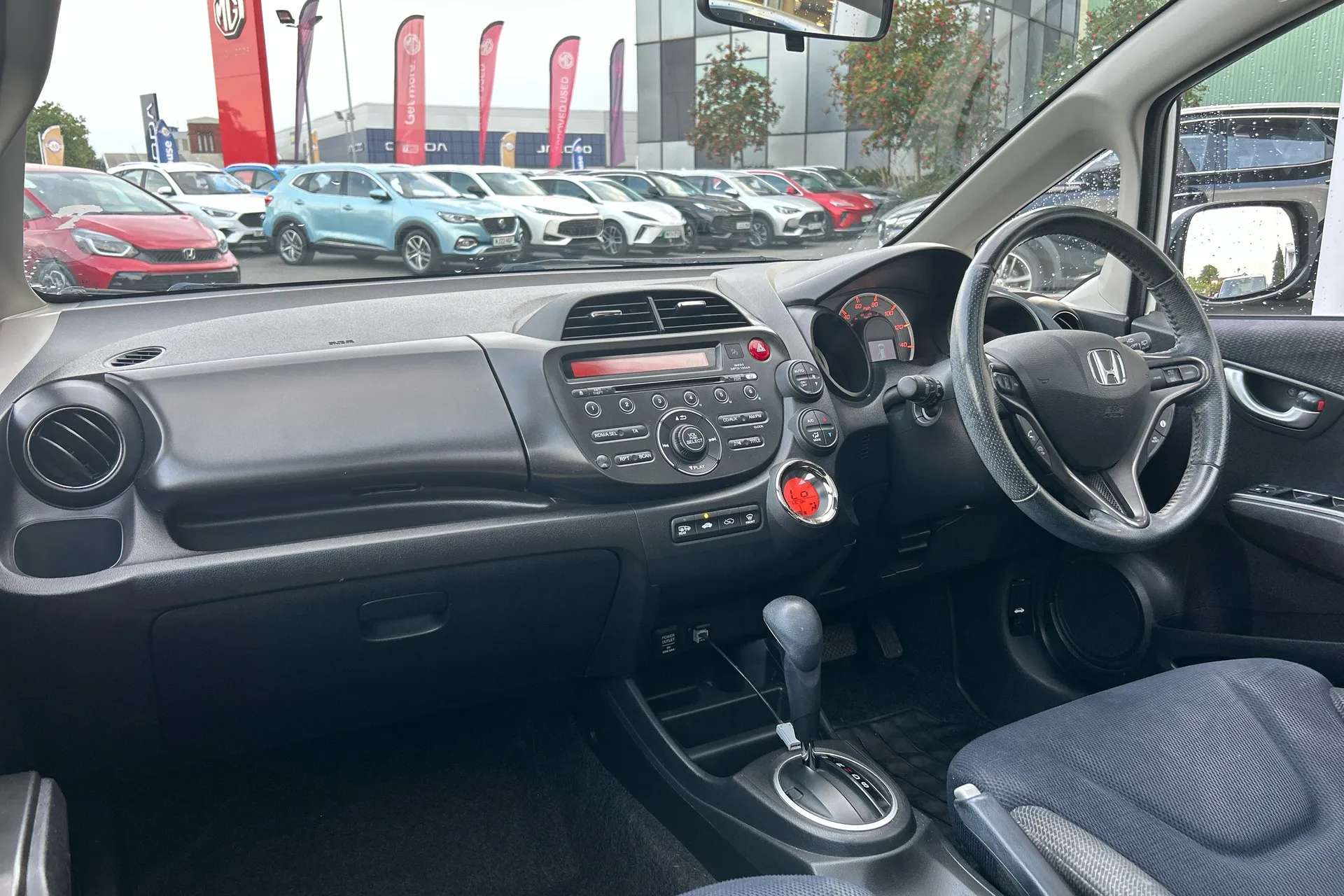 A 2013 HONDA JAZZ 1.4 i-VTEC EX 5dr CVT A 2013 HONDA JAZZ 1.4 i-VTEC EX 5dr CVT