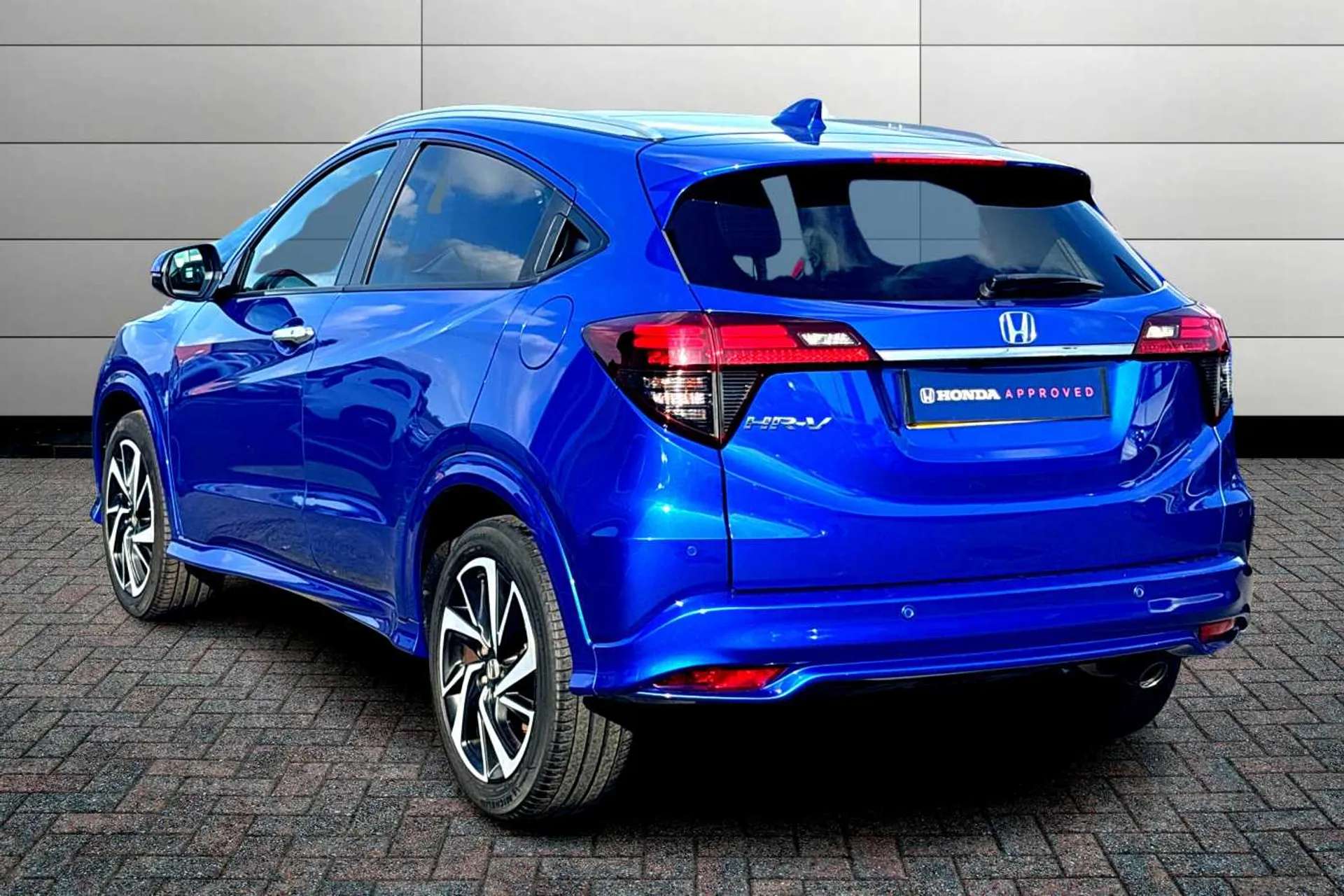 A 2019 HONDA HR-V 1.5 i-VTEC EX CVT 5dr A 2019 HONDA HR-V 1.5 i-VTEC EX CVT 5dr