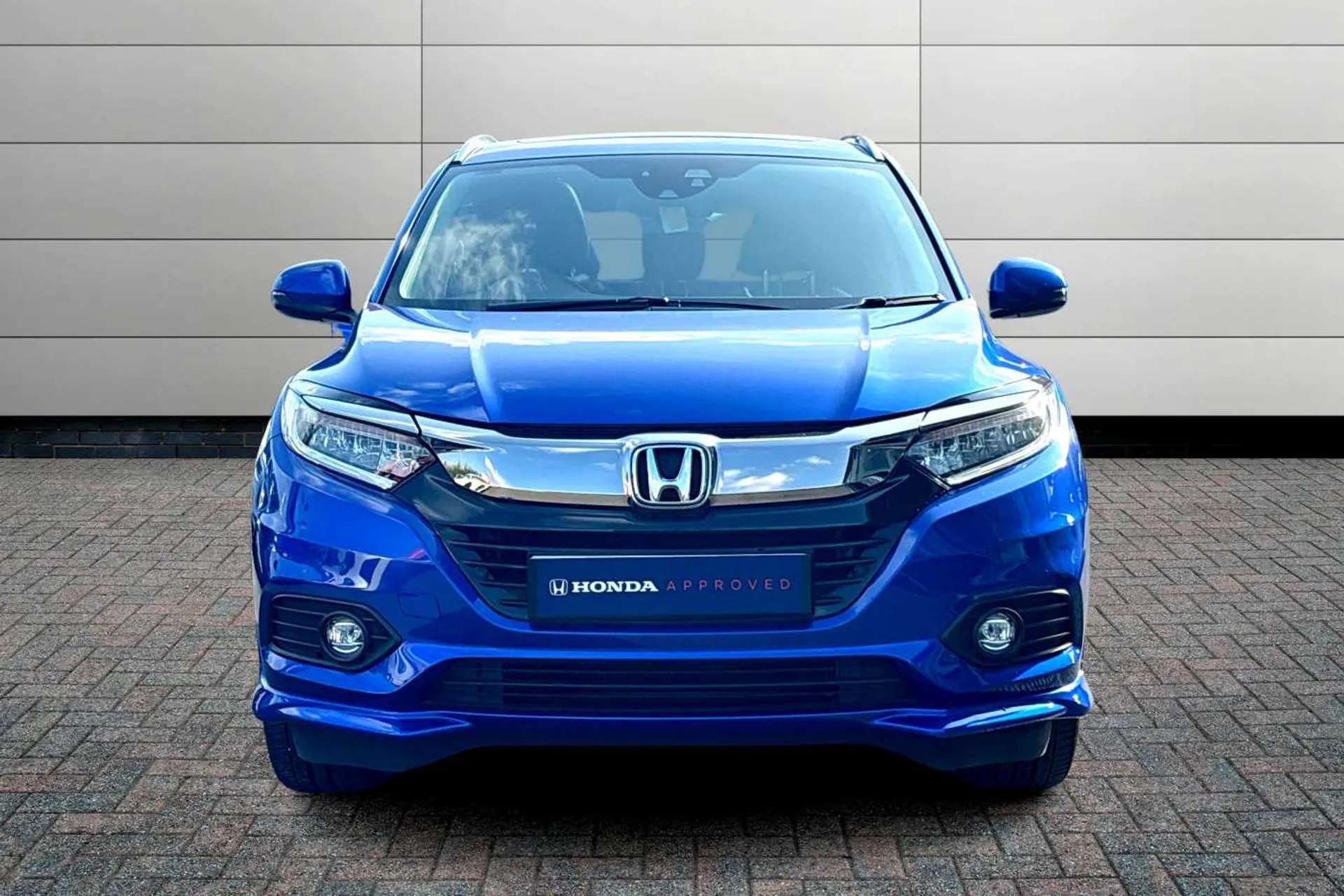 A 2019 HONDA HR-V 1.5 i-VTEC EX CVT 5dr A 2019 HONDA HR-V 1.5 i-VTEC EX CVT 5dr