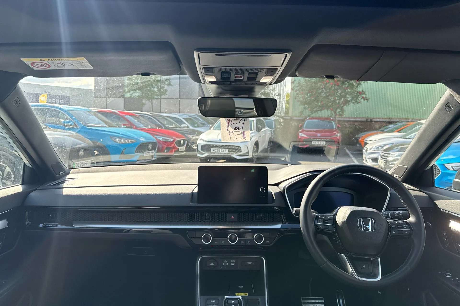 A 2025 HONDA CR-V 2.0 ePHEV Advance Tech 5dr eCVT A 2025 HONDA CR-V 2.0 ePHEV Advance Tech 5dr eCVT