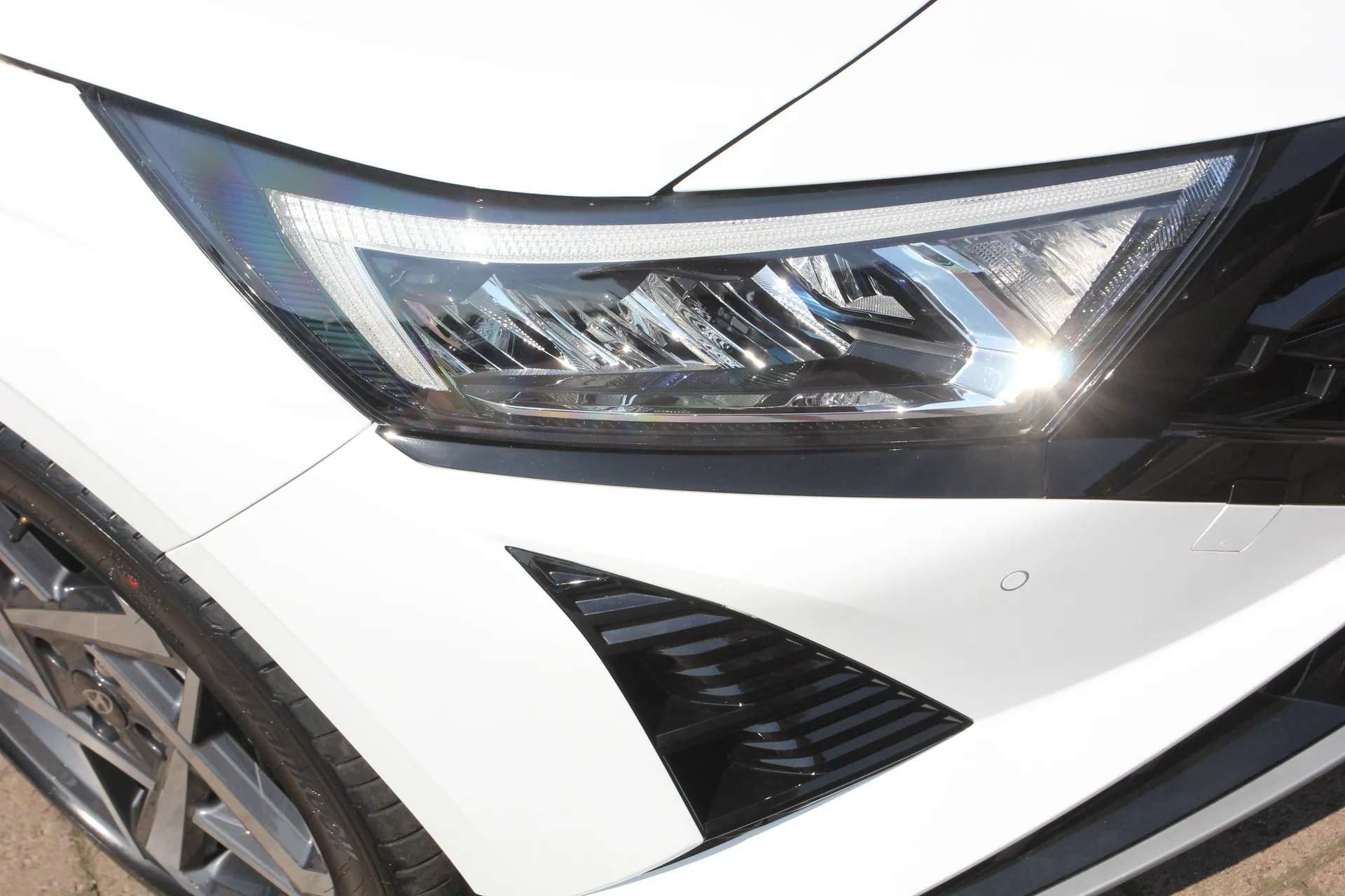 A 2026 HYUNDAI I20 1.0T GDi 90 Tech Line 5dr ZERO DEPOSIT FINANCE AVAILABLE A 2026 HYUNDAI I20 1.0T GDi 90 Tech Line 5dr ZERO DEPOSIT FINANCE AVAILABLE