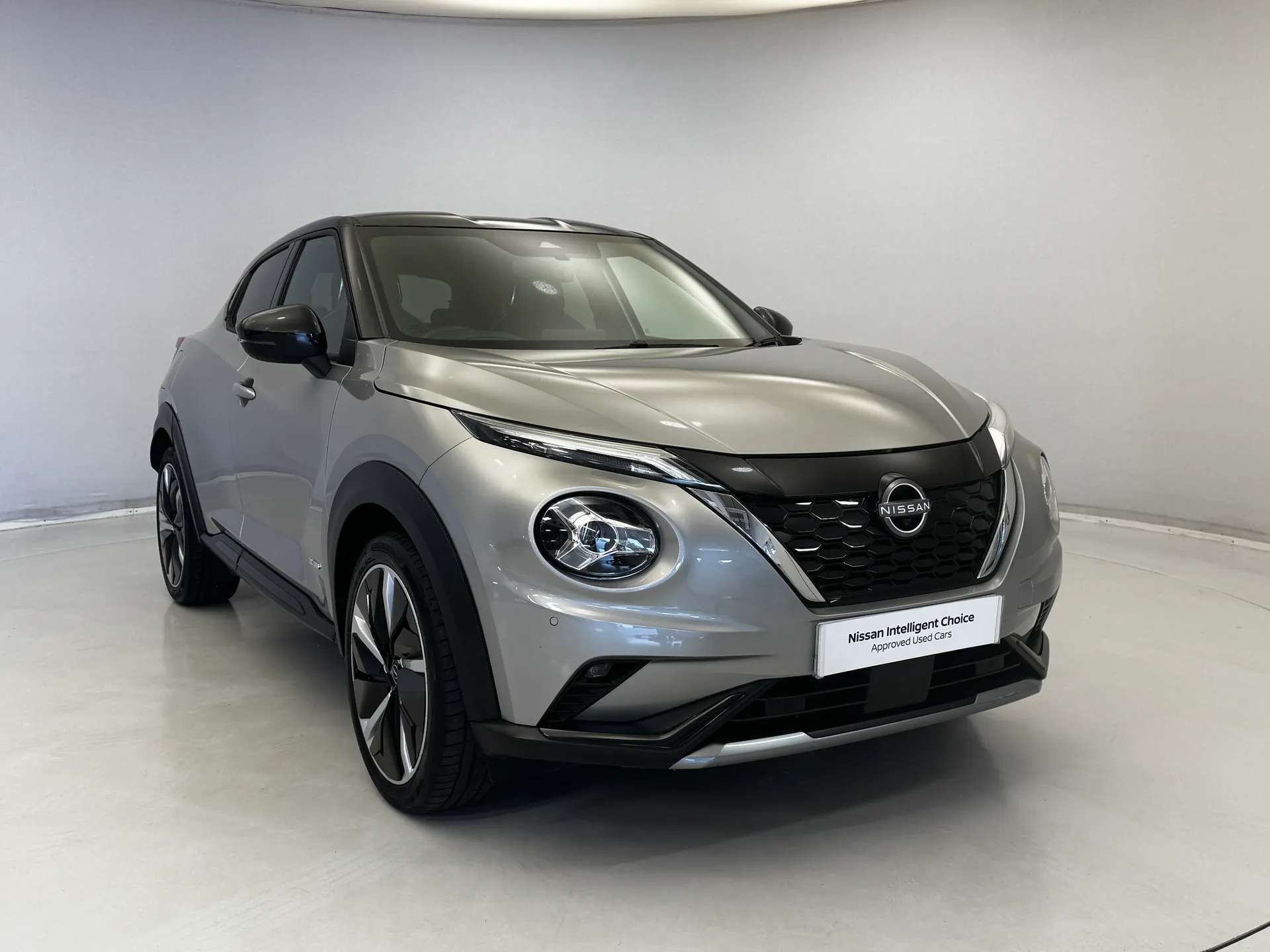 A 2023 NISSAN JUKE 1.6 Hybrid Tekna+ 5dr Auto A 2023 NISSAN JUKE 1.6 Hybrid Tekna+ 5dr Auto