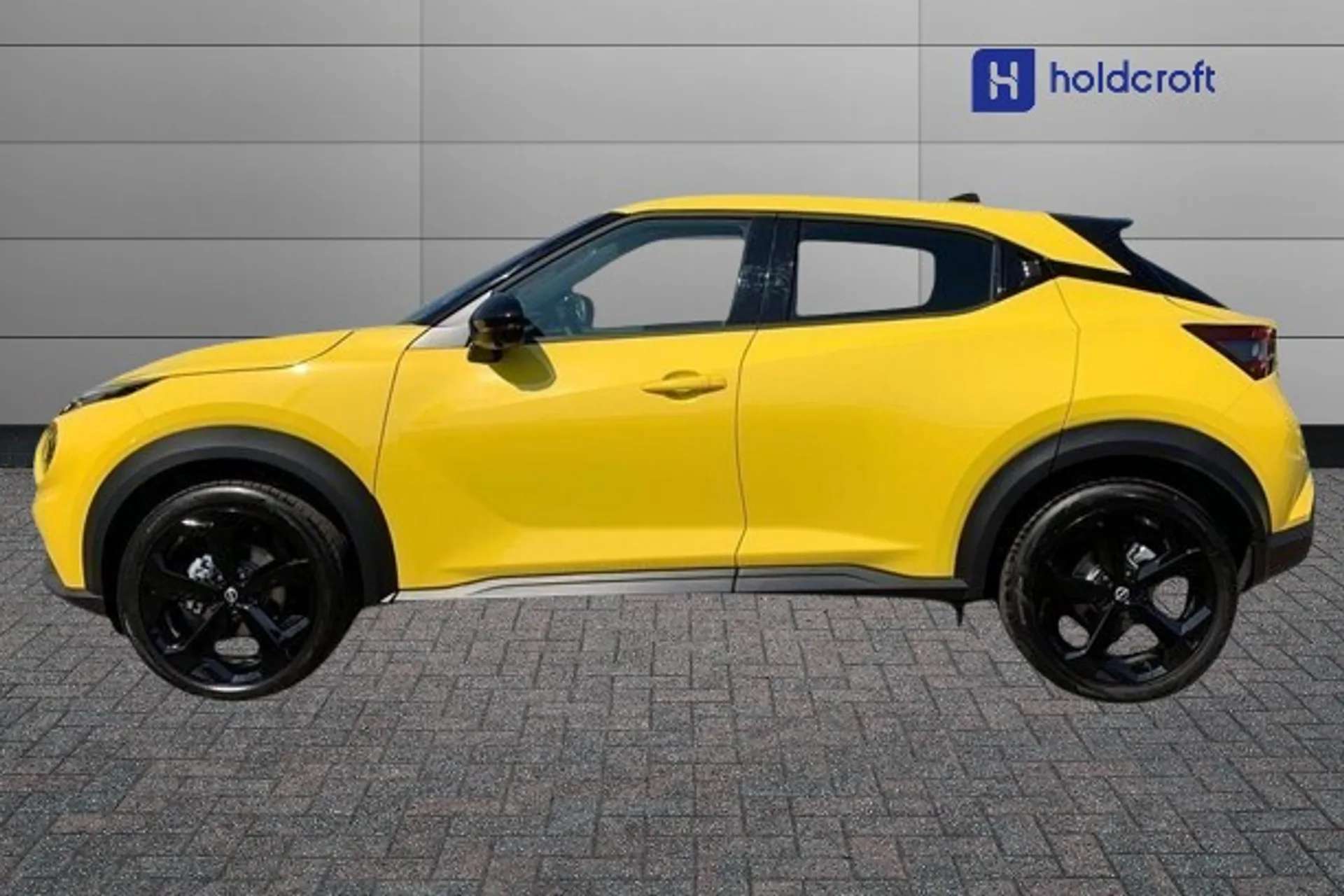 A 2025 NISSAN JUKE 1.6 Hybrid Tekna 5dr Auto A 2025 NISSAN JUKE 1.6 Hybrid Tekna 5dr Auto