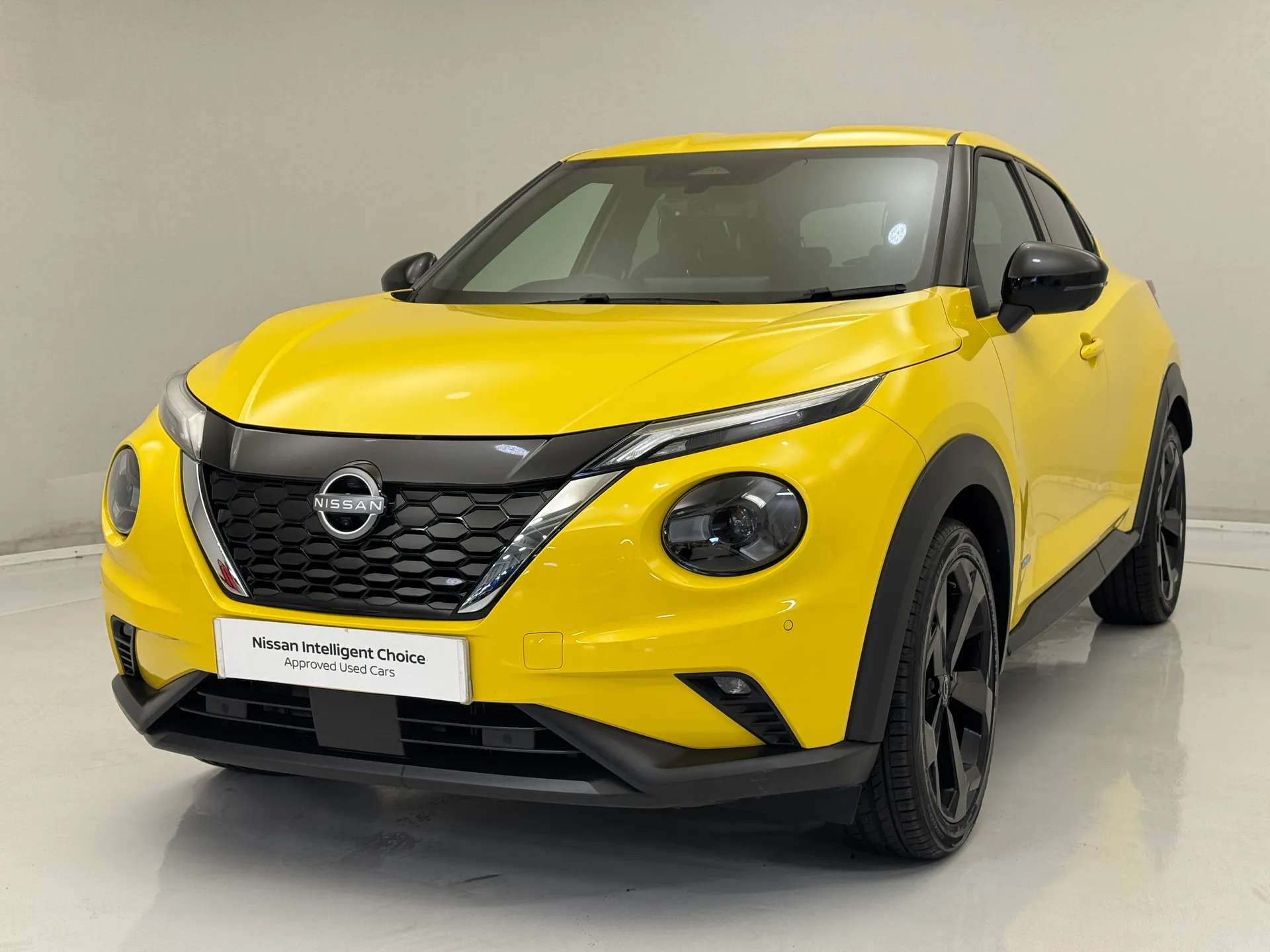 A 2024 NISSAN JUKE 1.6 Hybrid Tekna 5dr Auto A 2024 NISSAN JUKE 1.6 Hybrid Tekna 5dr Auto