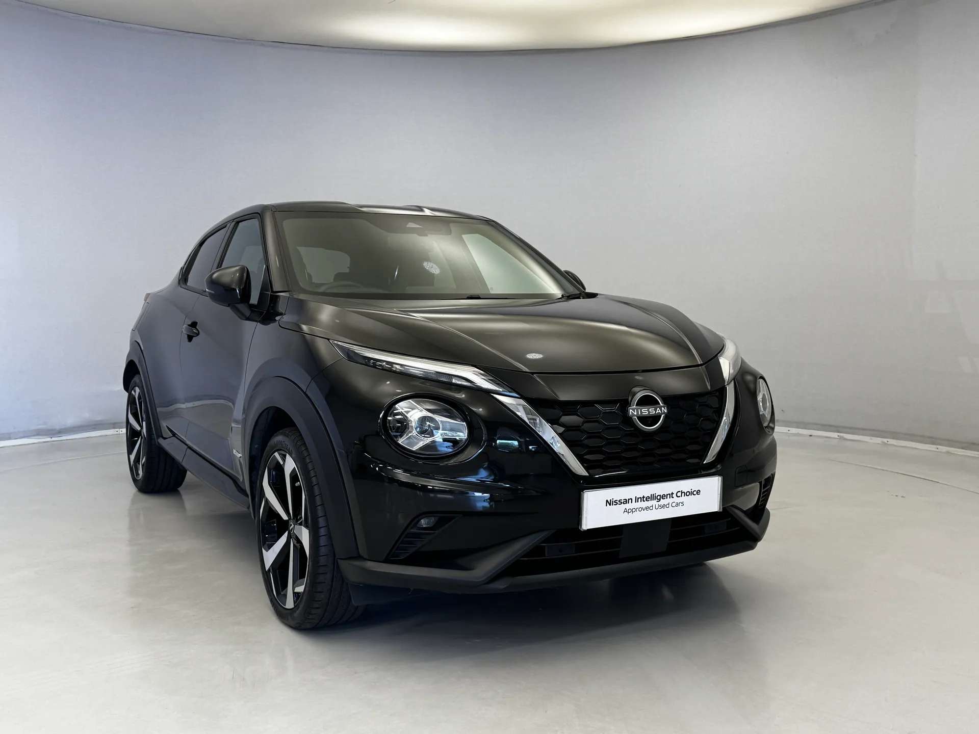 A 2022 NISSAN JUKE 1.6 Hybrid Tekna 5dr Auto A 2022 NISSAN JUKE 1.6 Hybrid Tekna 5dr Auto
