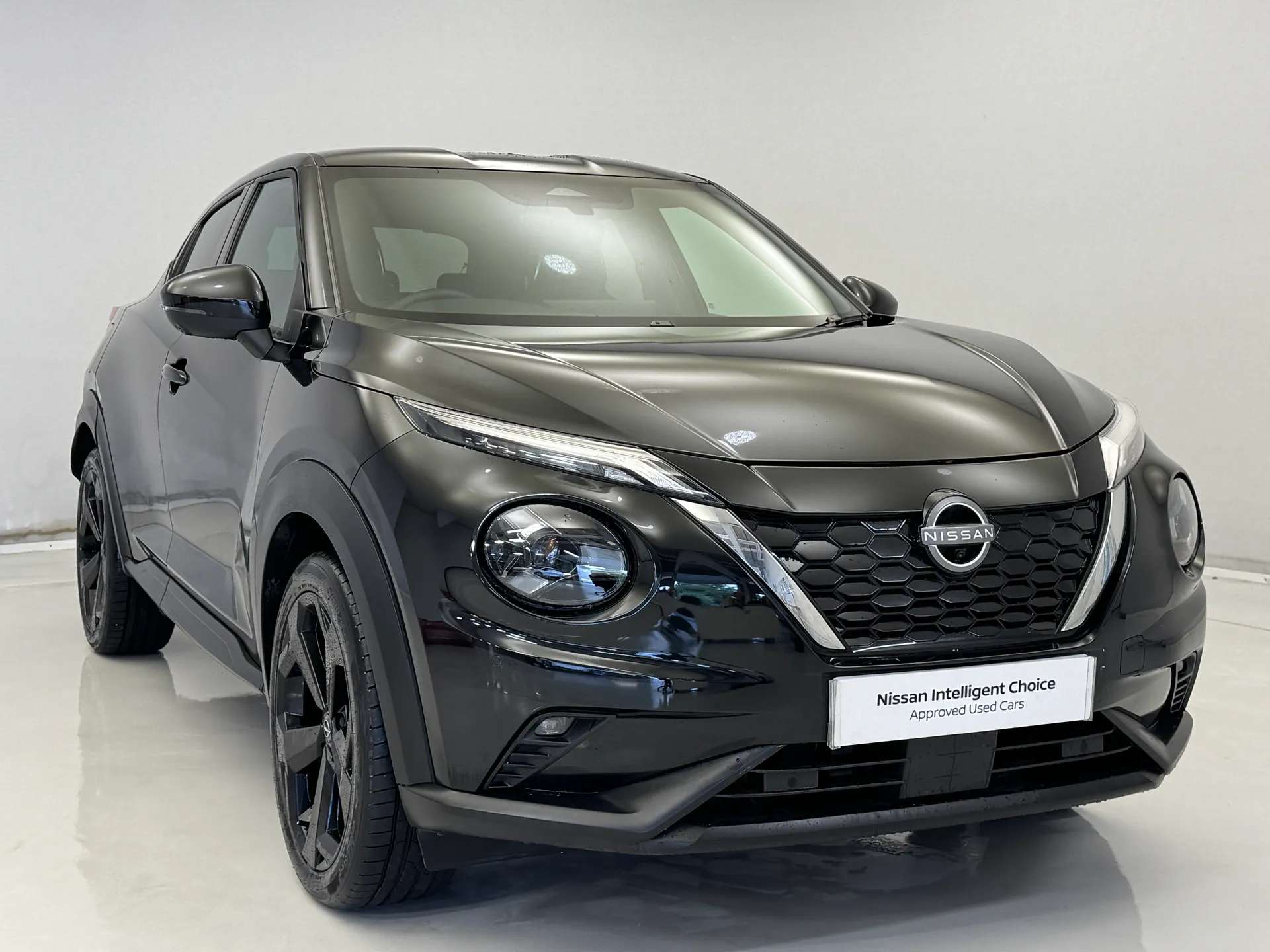 A 2025 NISSAN JUKE 1.6 Hybrid Tekna 5dr Auto A 2025 NISSAN JUKE 1.6 Hybrid Tekna 5dr Auto