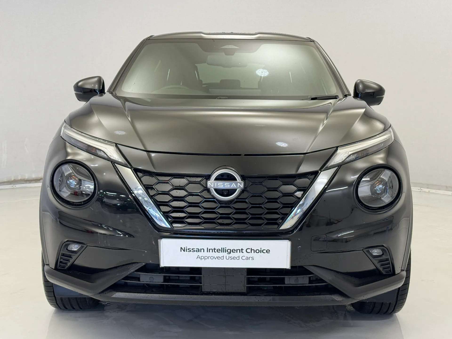 A 2025 NISSAN JUKE 1.6 Hybrid Tekna 5dr Auto A 2025 NISSAN JUKE 1.6 Hybrid Tekna 5dr Auto