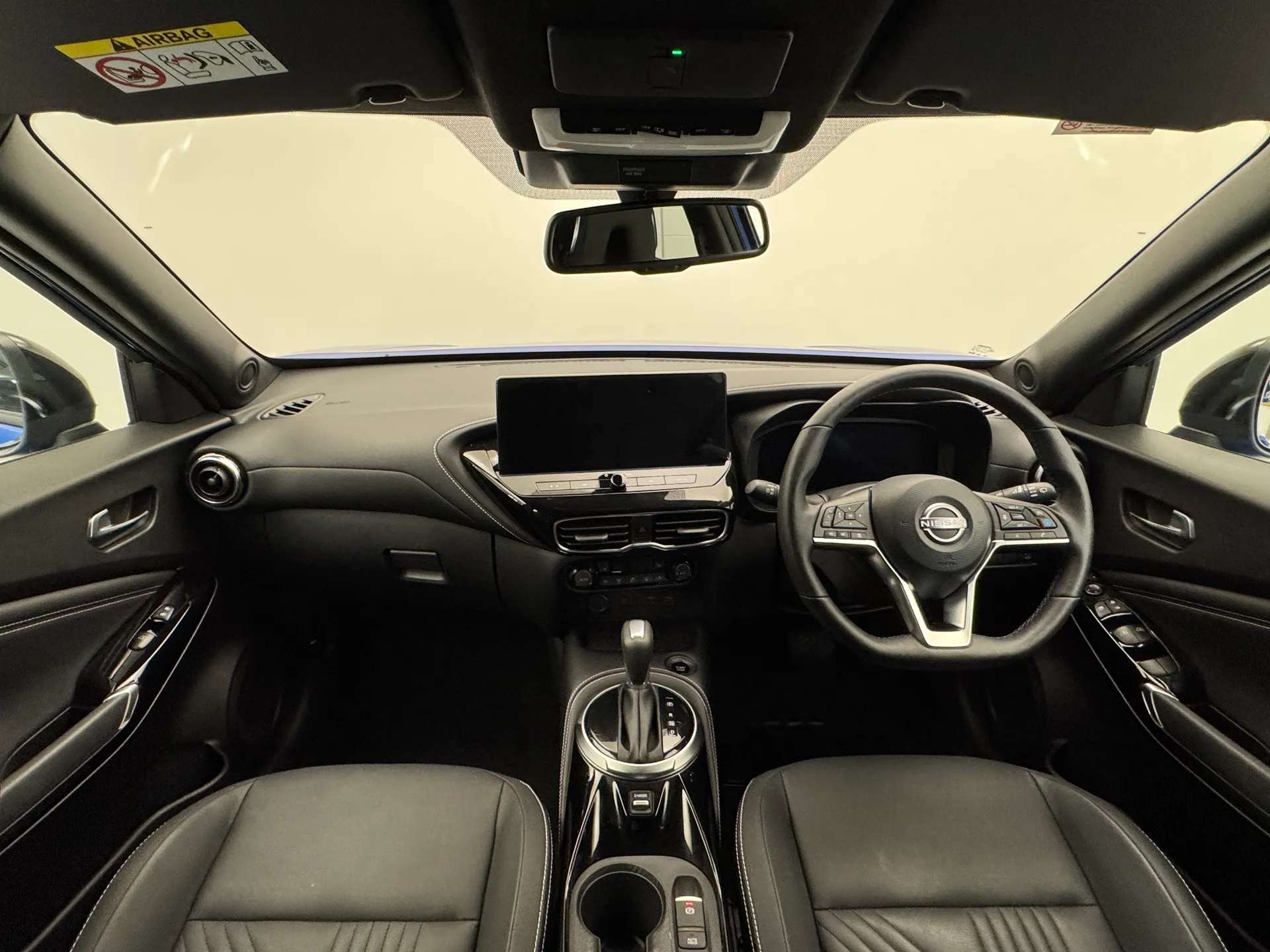 A 2025 NISSAN JUKE 1.6 Hybrid Tekna 5dr Auto A 2025 NISSAN JUKE 1.6 Hybrid Tekna 5dr Auto