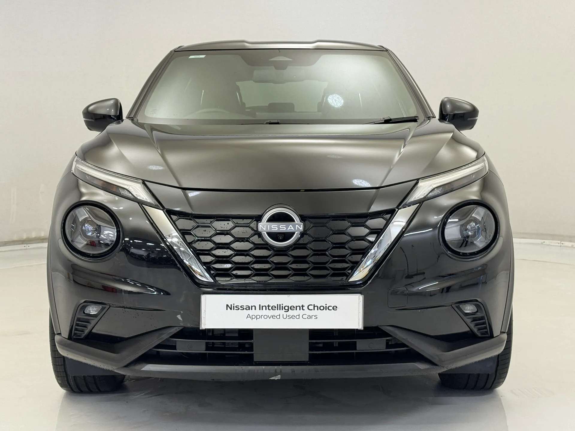 A 2025 NISSAN JUKE 1.6 Hybrid Tekna 5dr Auto A 2025 NISSAN JUKE 1.6 Hybrid Tekna 5dr Auto