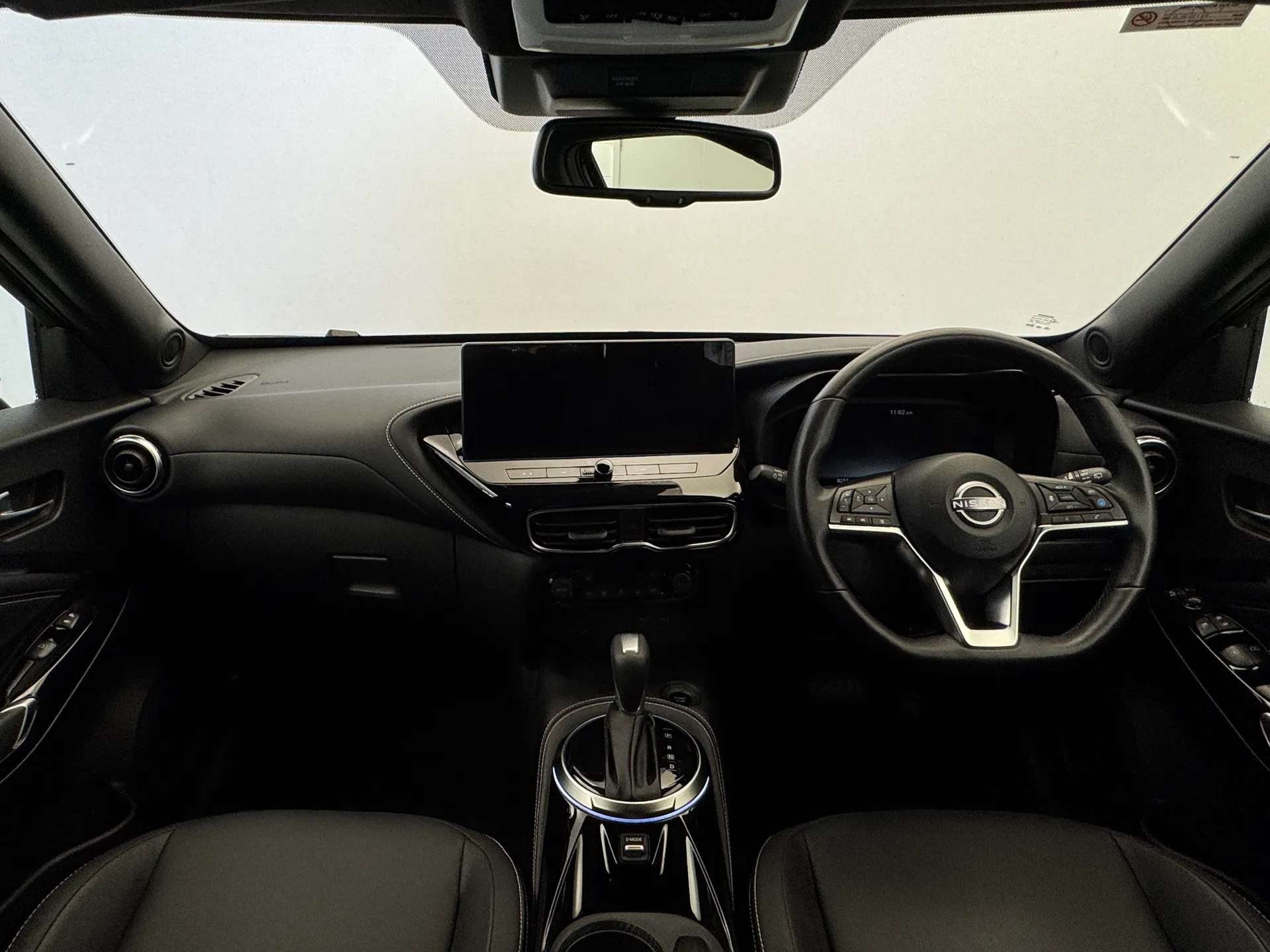 A 2025 NISSAN JUKE 1.6 Hybrid Tekna 5dr Auto A 2025 NISSAN JUKE 1.6 Hybrid Tekna 5dr Auto